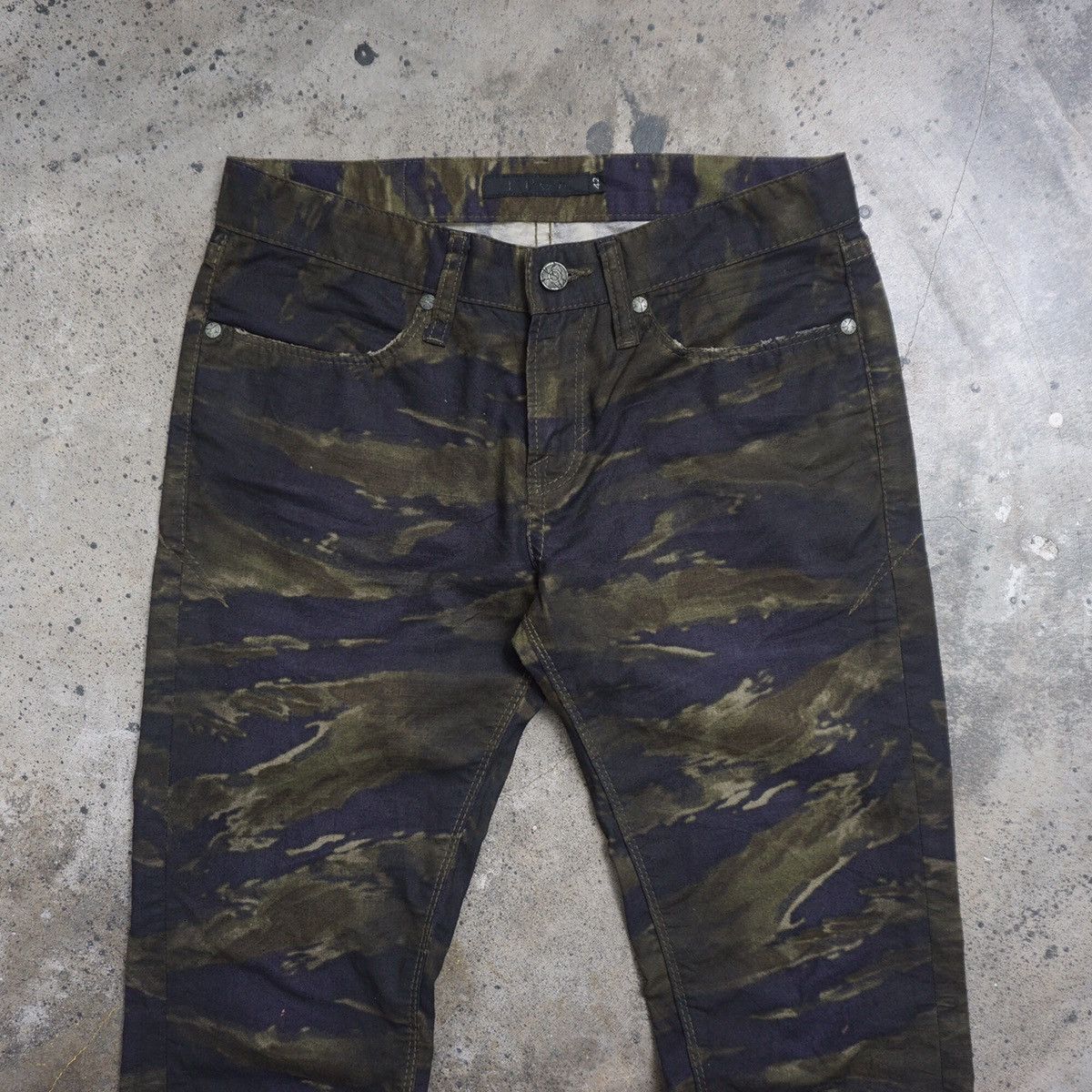 GOSTAR DE FUGA × If Six Was Nine × Le Grande Bleu (L.G.B.) Gostar de FUGA camouflage pant Size US 30 / EU 46 - 2 Thumbnail
