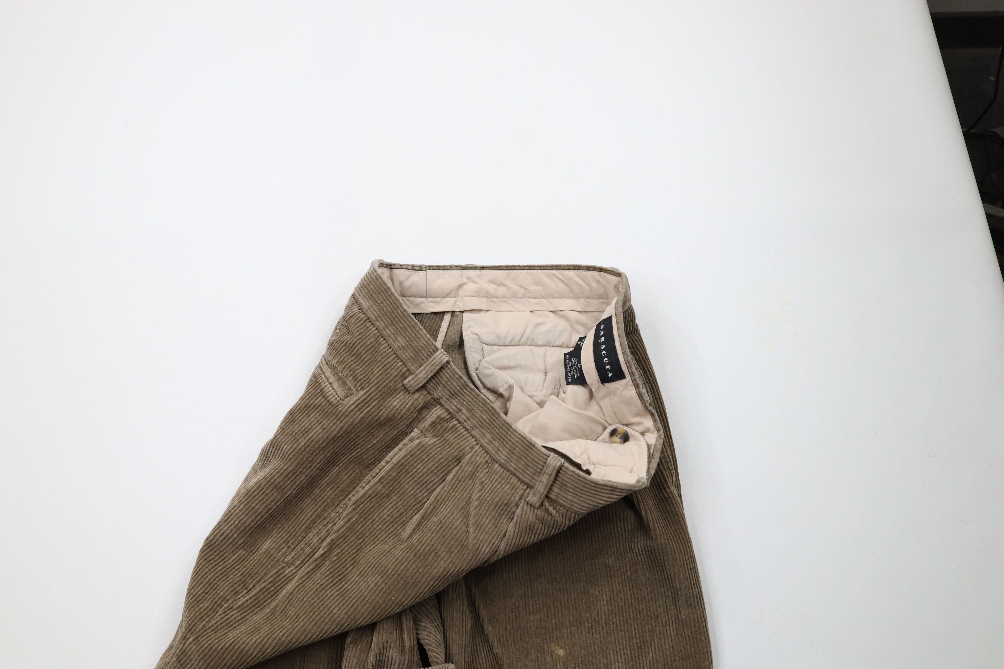 Vintage Vintage 90s Streetwear Pleated Cuffed Corduroy Chino Pants Size US 36 / EU 52 - 9 Thumbnail