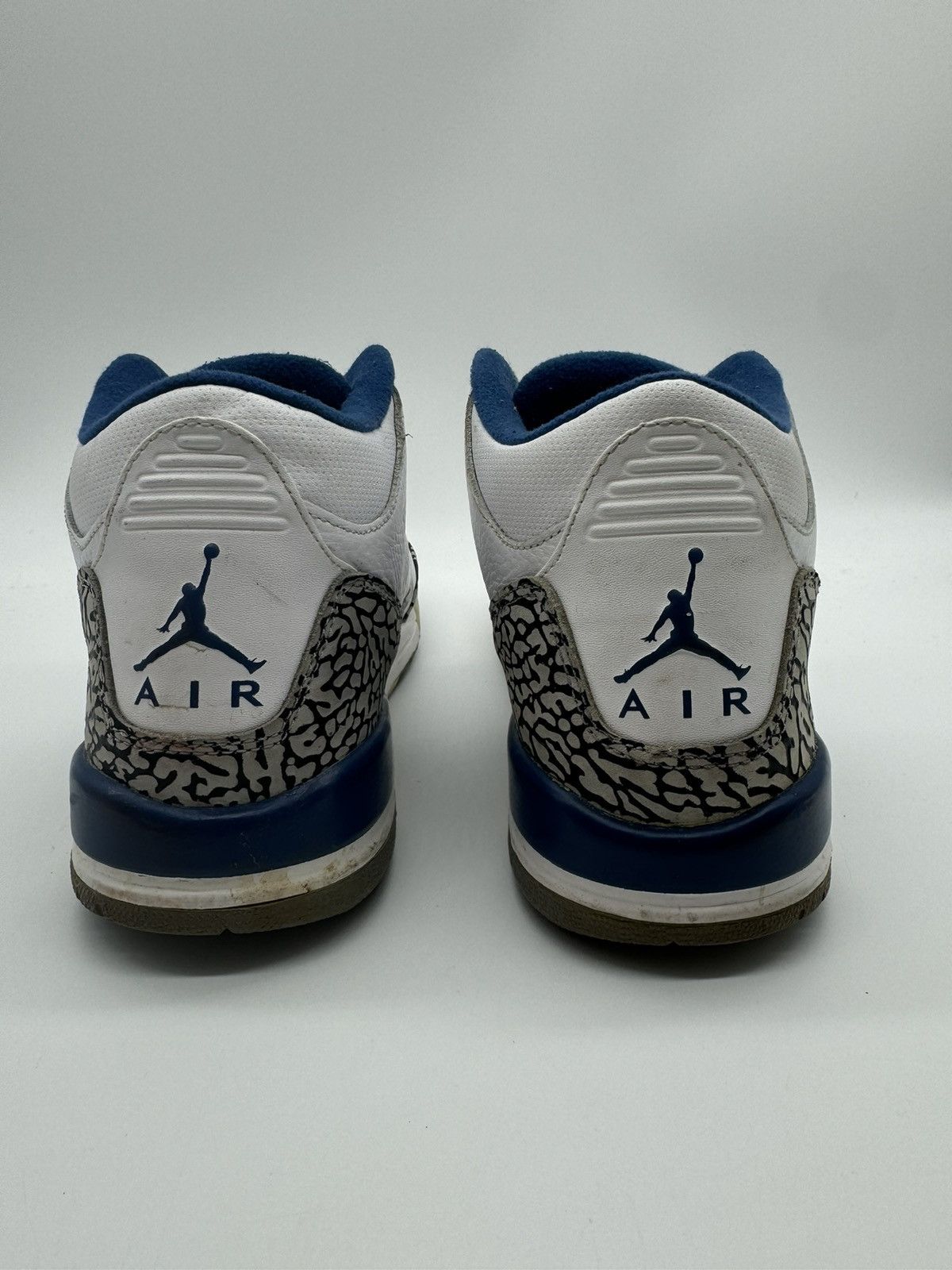 Jordan Brand × Nike Nike Air Jordan 3 Retro GS True Blue Youth Size 7 (7Y) Size US 7 / EU 40 - 5 Thumbnail