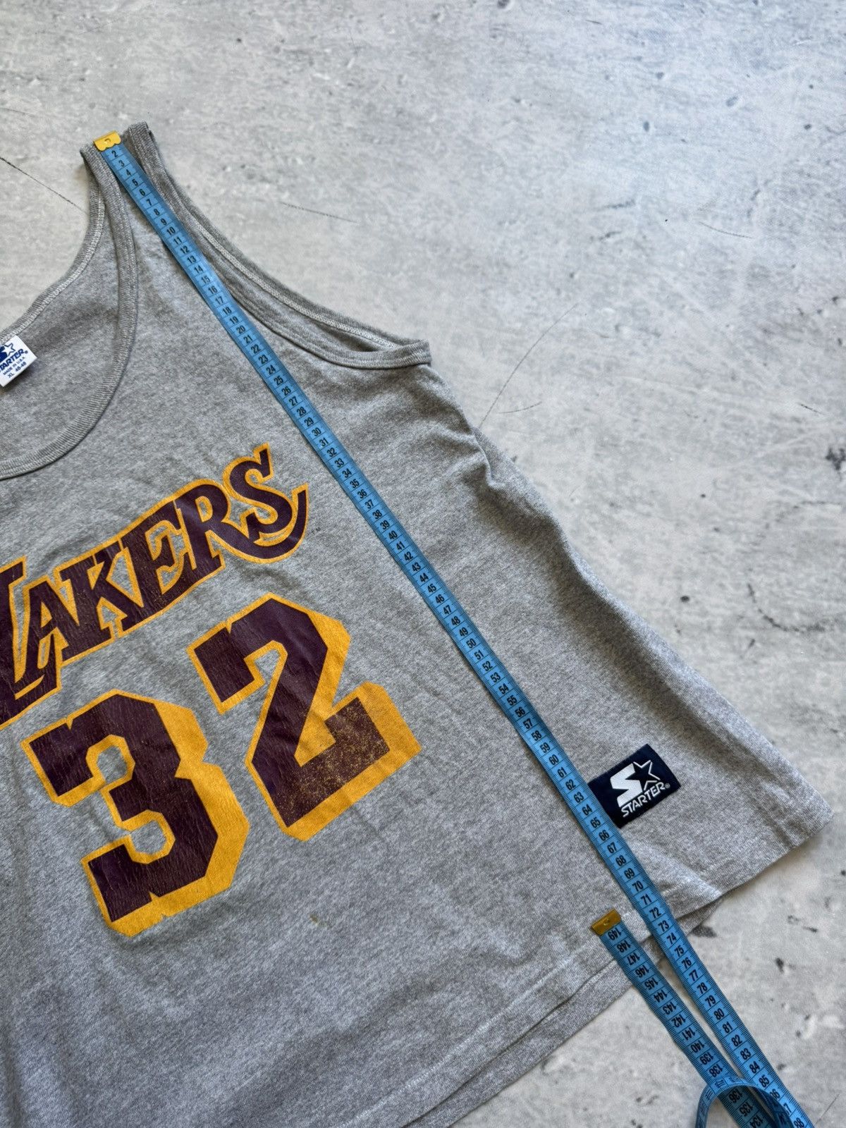 Vintage Tank top Lakers vintage Starter Magic 32 Size US XL / EU 56 / 4 - 8 Thumbnail