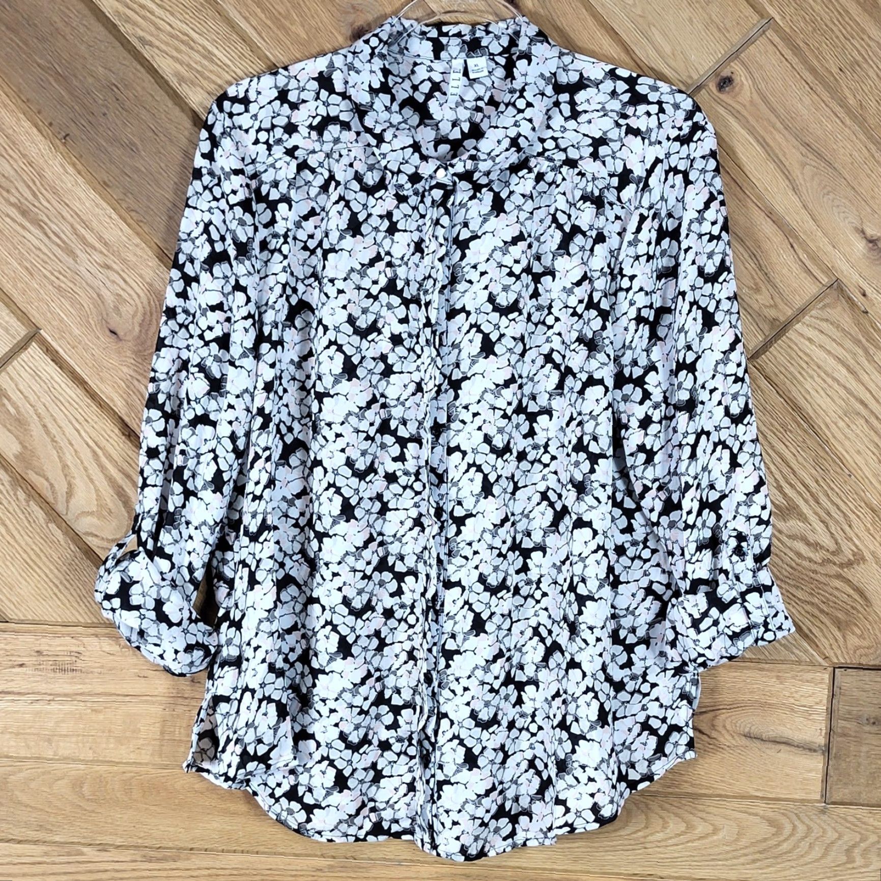Vintage VINTAGE ELLE Button-Down Shirt Women XL Floral Geometric Print Long Sleeve Black White Size XL / US 12-14 / IT 48-50 - 2 Thumbnail