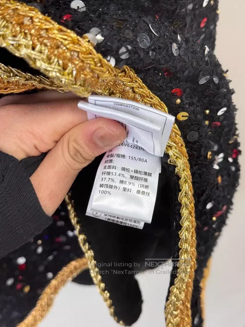Chanel Chanel Black gold tweed sequin studded coat Size XXS / US 00 / IT 34 - 7 Thumbnail