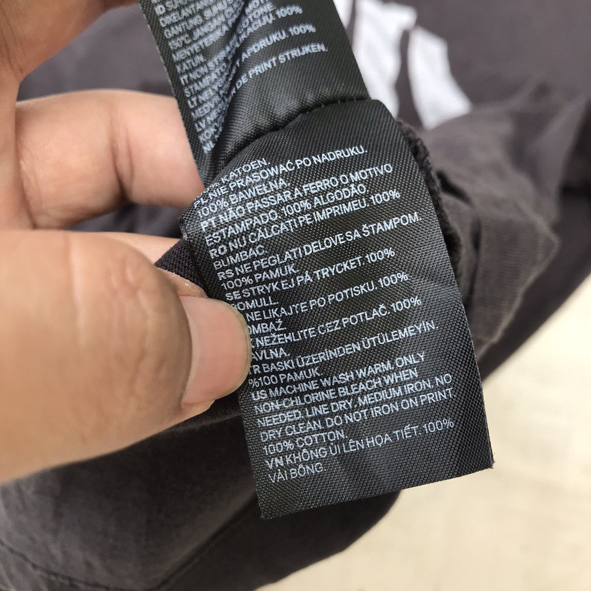 H&M × The Game Vintage Video Game atari Game Console on black tee tshirt H& Size US L / EU 52-54 / 3 - 8 Thumbnail