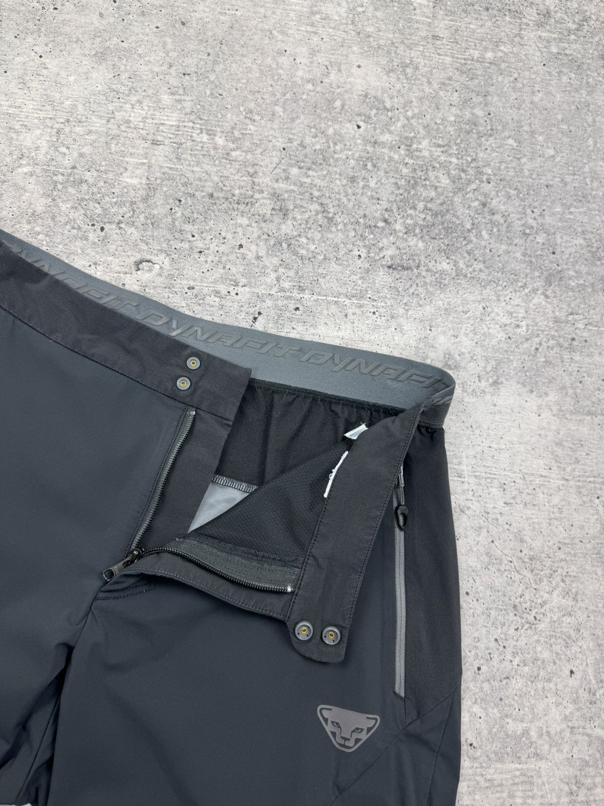 Vintage Dynafit Casual Outdoor Tracking Pants Trousers Men Size 34 Size US 34 / EU 50 - 15 Thumbnail