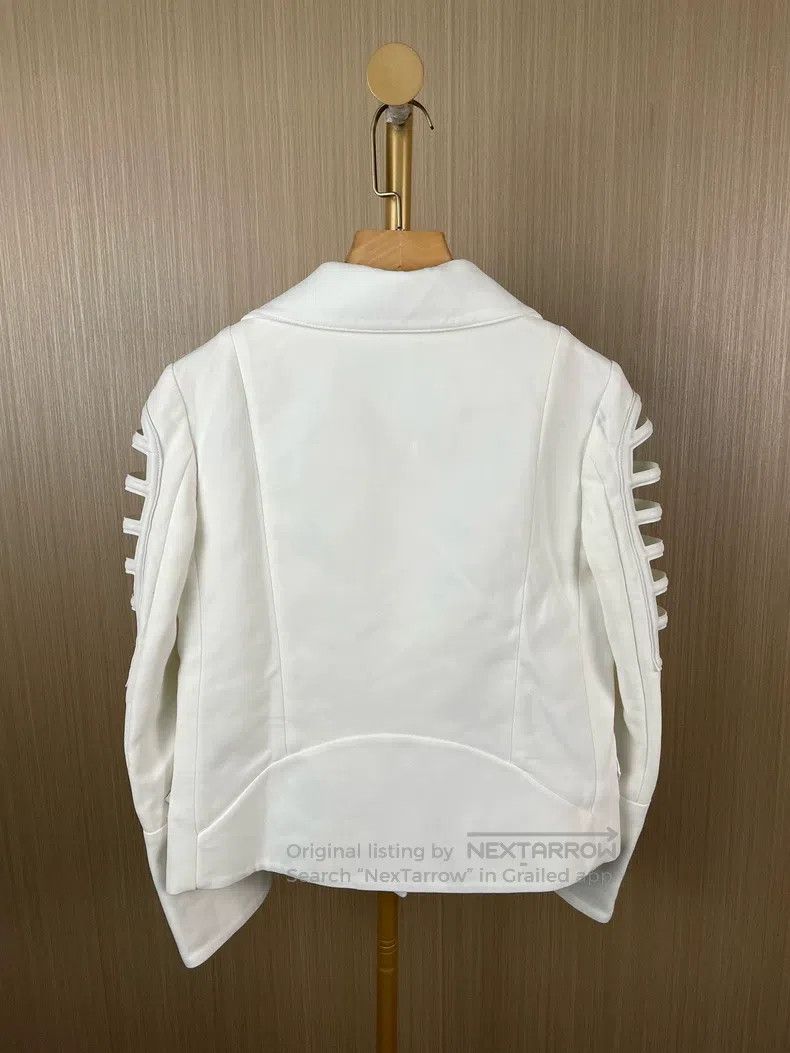 Fendi Fendi White runway style coat Size XXS / US 00 / IT 34 - 2 Thumbnail
