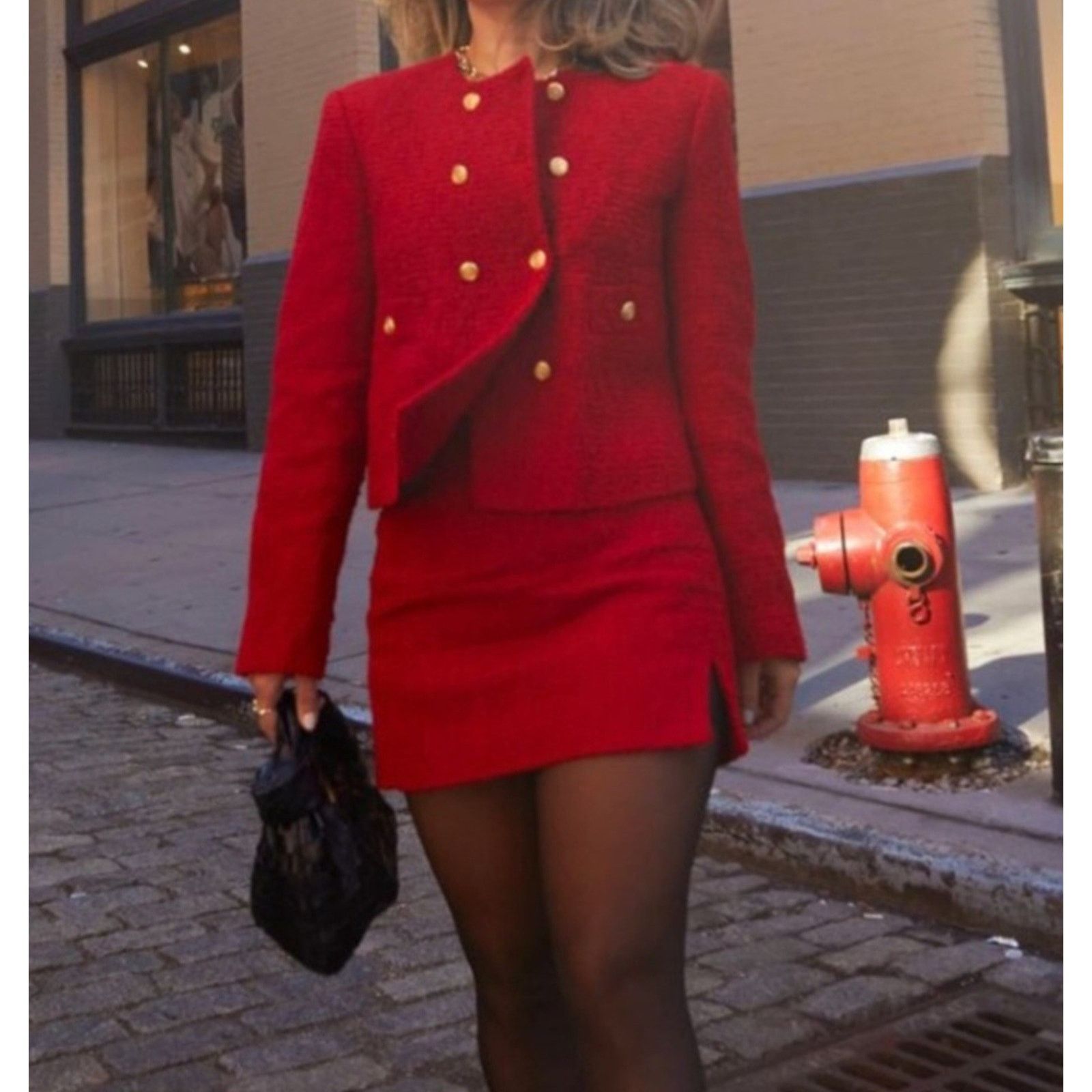 Zara ZARA Tweed Red Mini Skirt Red Slit With Belt Loops Size S Size 25" / US 0 / IT 36 - 1 Thumbnail