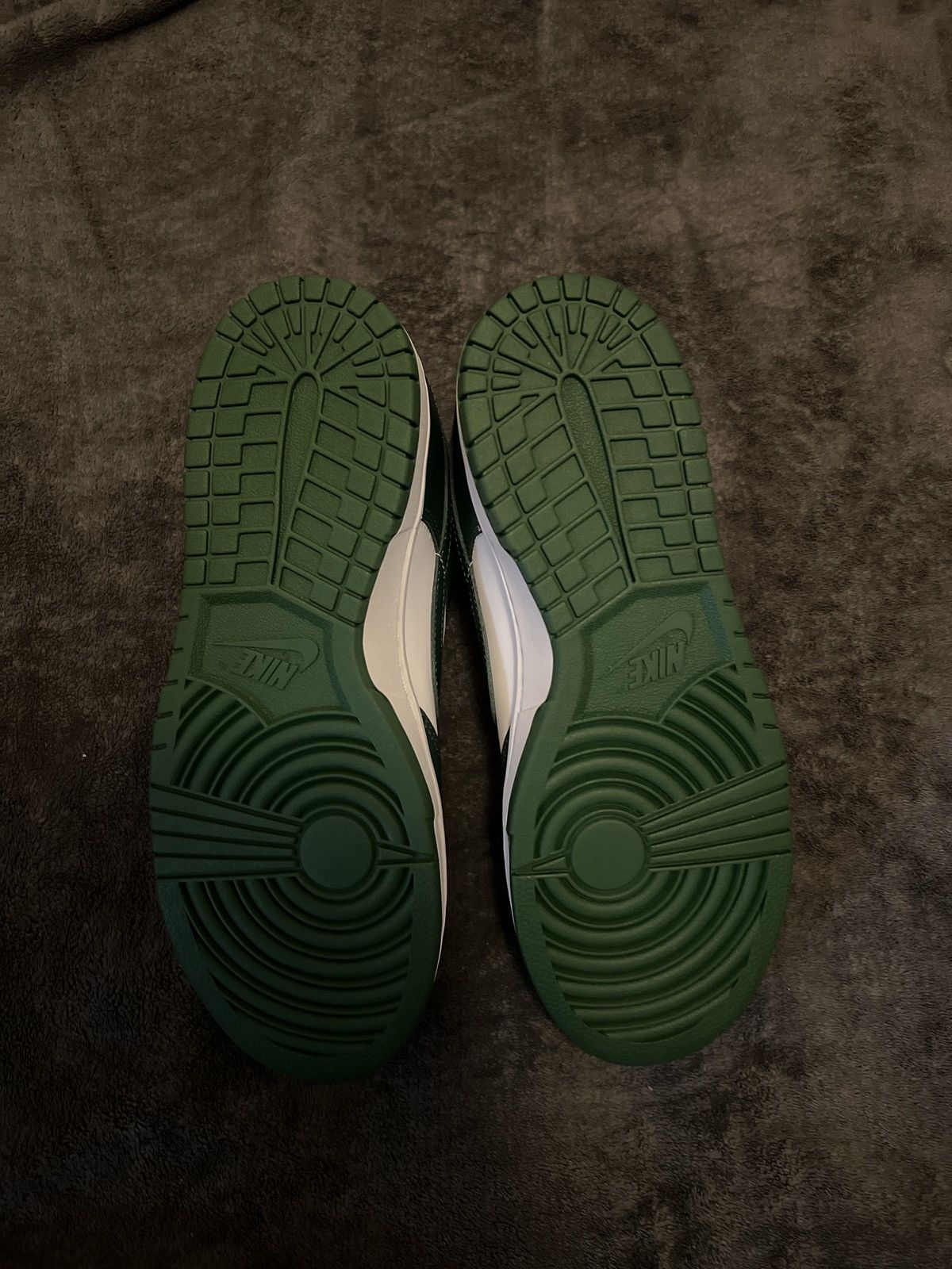 Nike MICHIGAN STATE GREEN DUNK Size US 9 / EU 42 - 5 Thumbnail