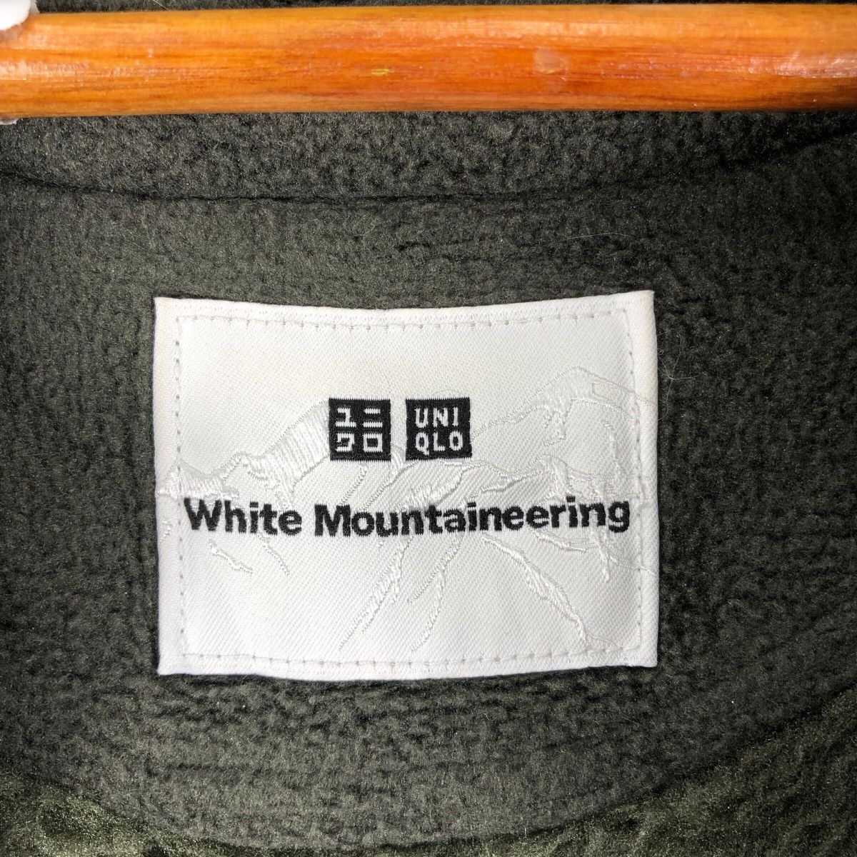 Uniqlo Designer Japan UT X WHITE MOUNTAINEERING Proffers Perfect Size US XL / EU 56 / 4 - 6 Thumbnail