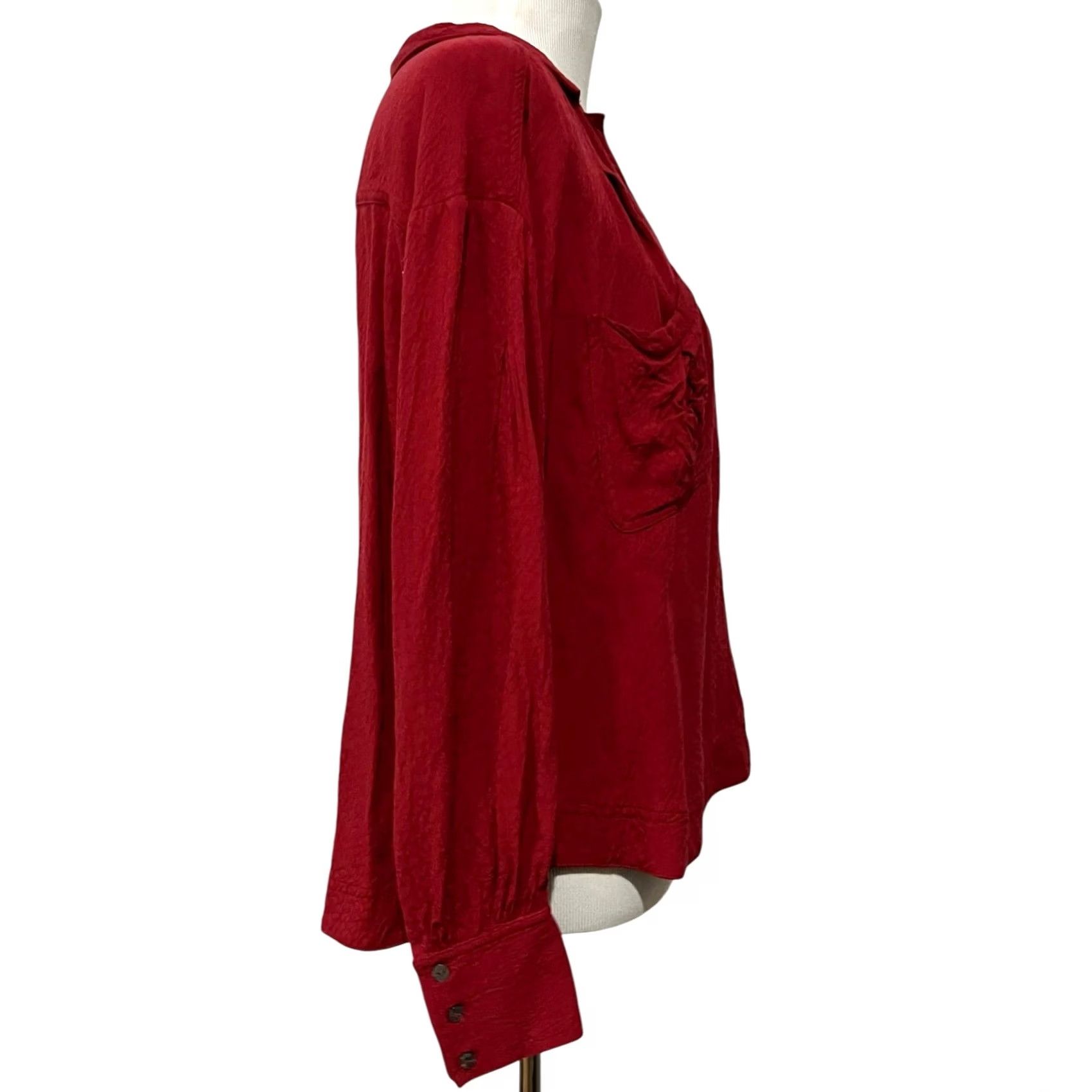 Free People Free People Red Oversized Button Front Erin’s Jacquard Long Sleeve Women’s Sz S Shirt Women S Red Oversized Button-Up 90s/2000s? Size S / US 4 / IT 40 - 7 Thumbnail
