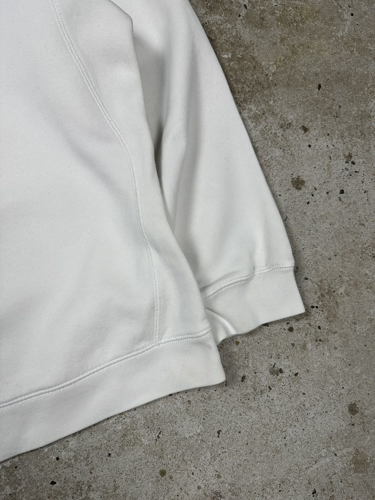 Nike × Vintage Vintage Y2K Nike White Center Big Swoosh Crewneck Size US S / EU 44-46 / 1 - 4 Thumbnail