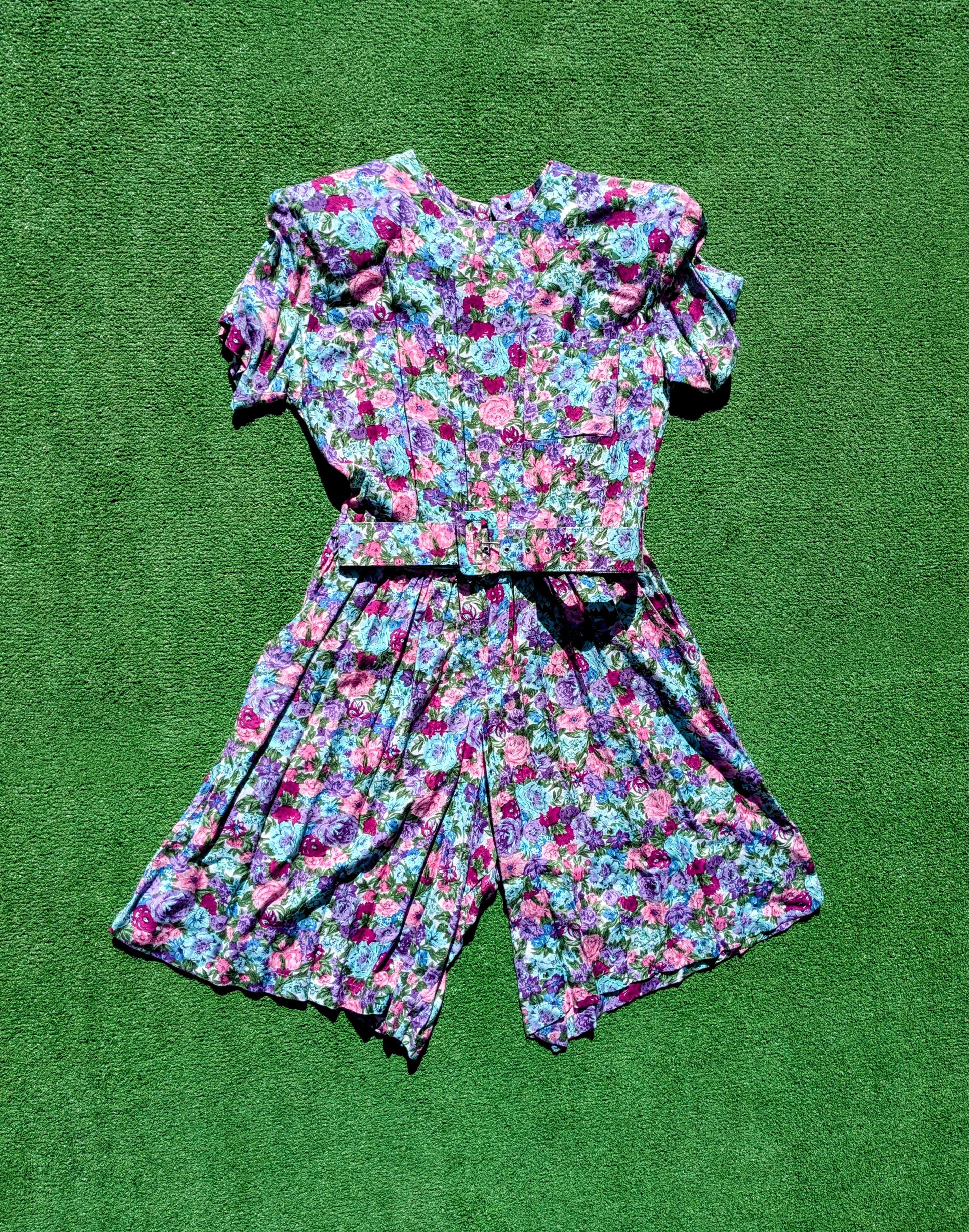 Vintage 1980s VTG S. Roberts Floral Petite Romper Jumpsuit Dress Size S / US 4 / IT 40 - 1 Thumbnail
