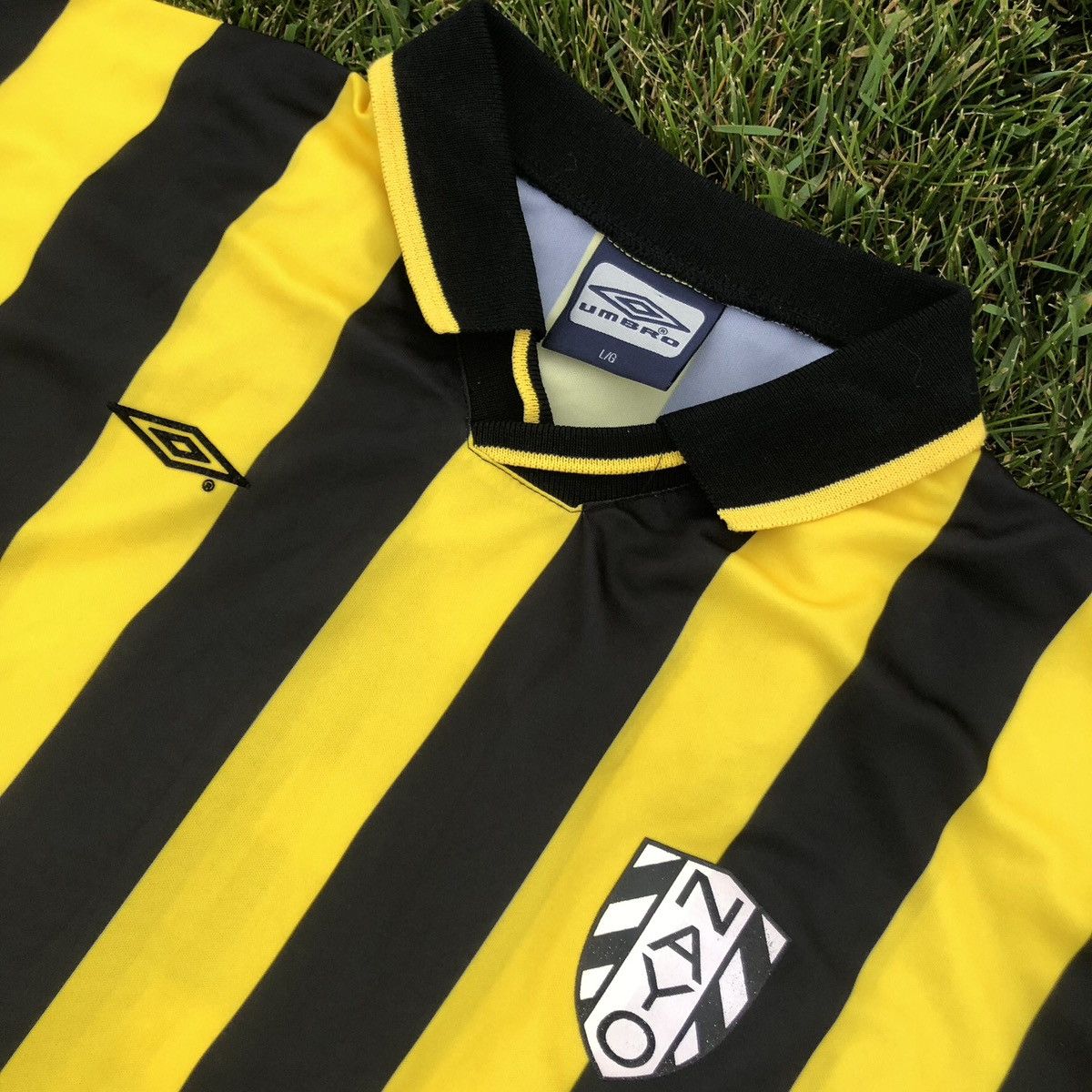 Umbro × Vintage Umbro vintage nayo #9 jersey Size US L / EU 52-54 / 3 - 3 Thumbnail