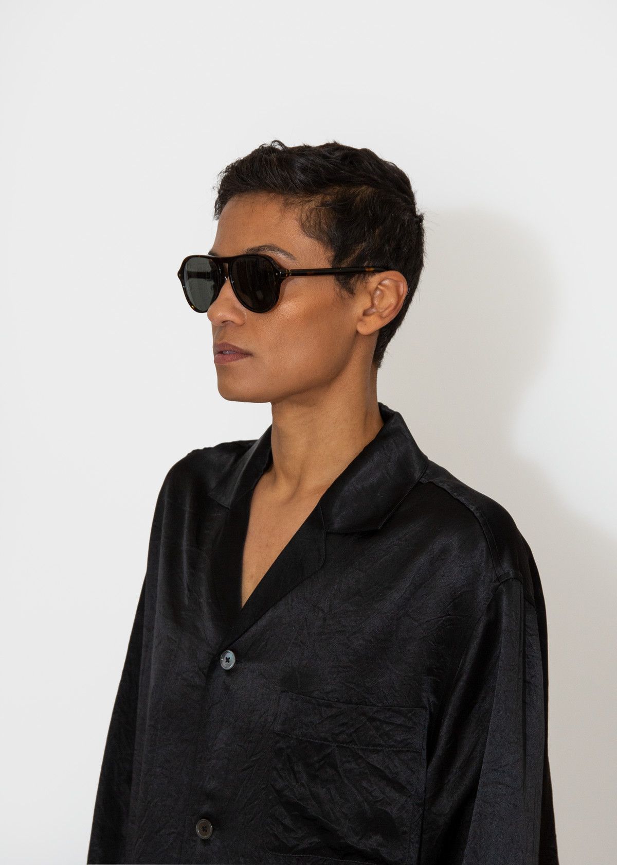 Fear of God × Grey Ant 🌞 🕶️The 1983🕶️🌞 Fear of God x Grey 