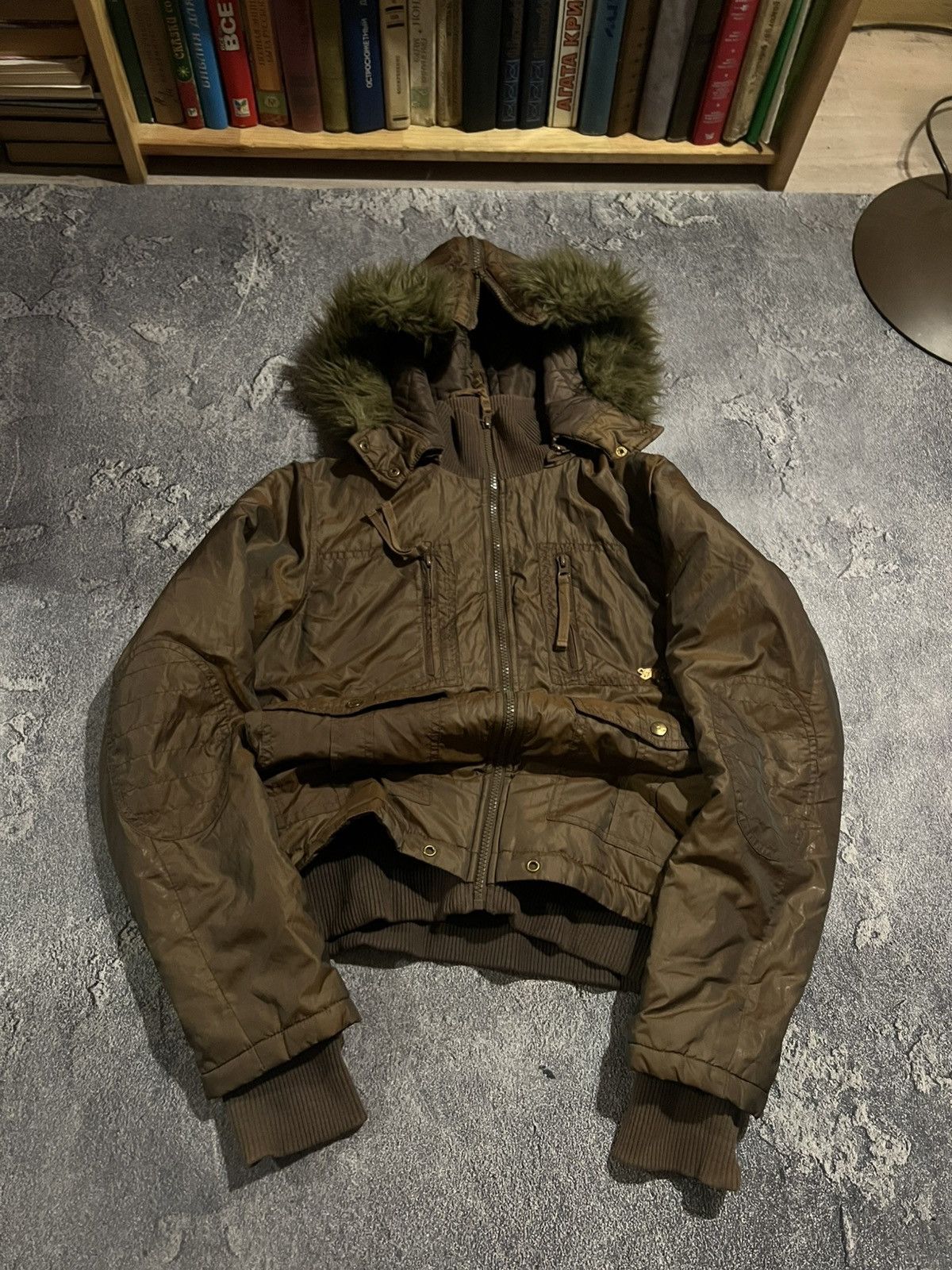 Vintage Y2K Streetwear Bomber / Balenciaga Style / With Zip Fur 90s Size US M / EU 48-50 / 2 - 3 Thumbnail