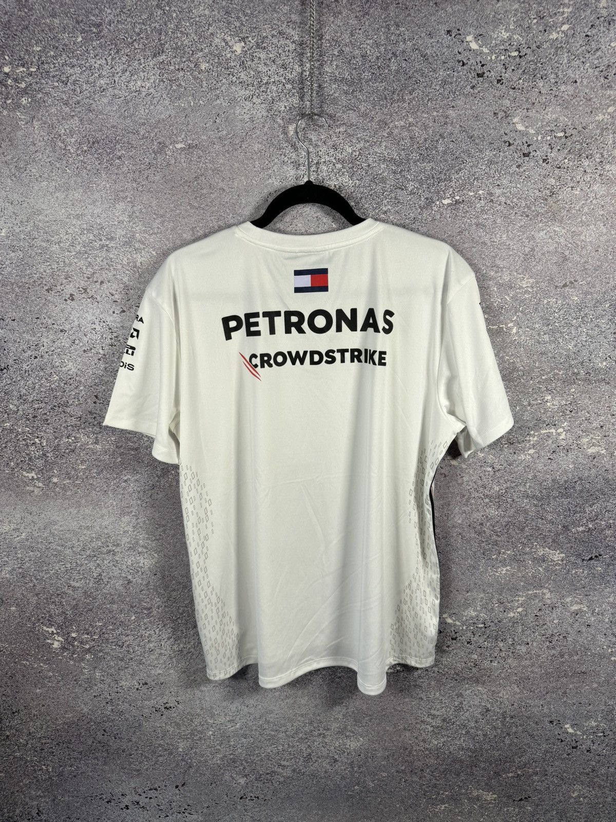 Formula 1 × Mercedes-Benz AMG Petronas Formula 1 Team Racing New T shirt Blokcore Size US XXL / EU 58 / 5 - 13 Thumbnail