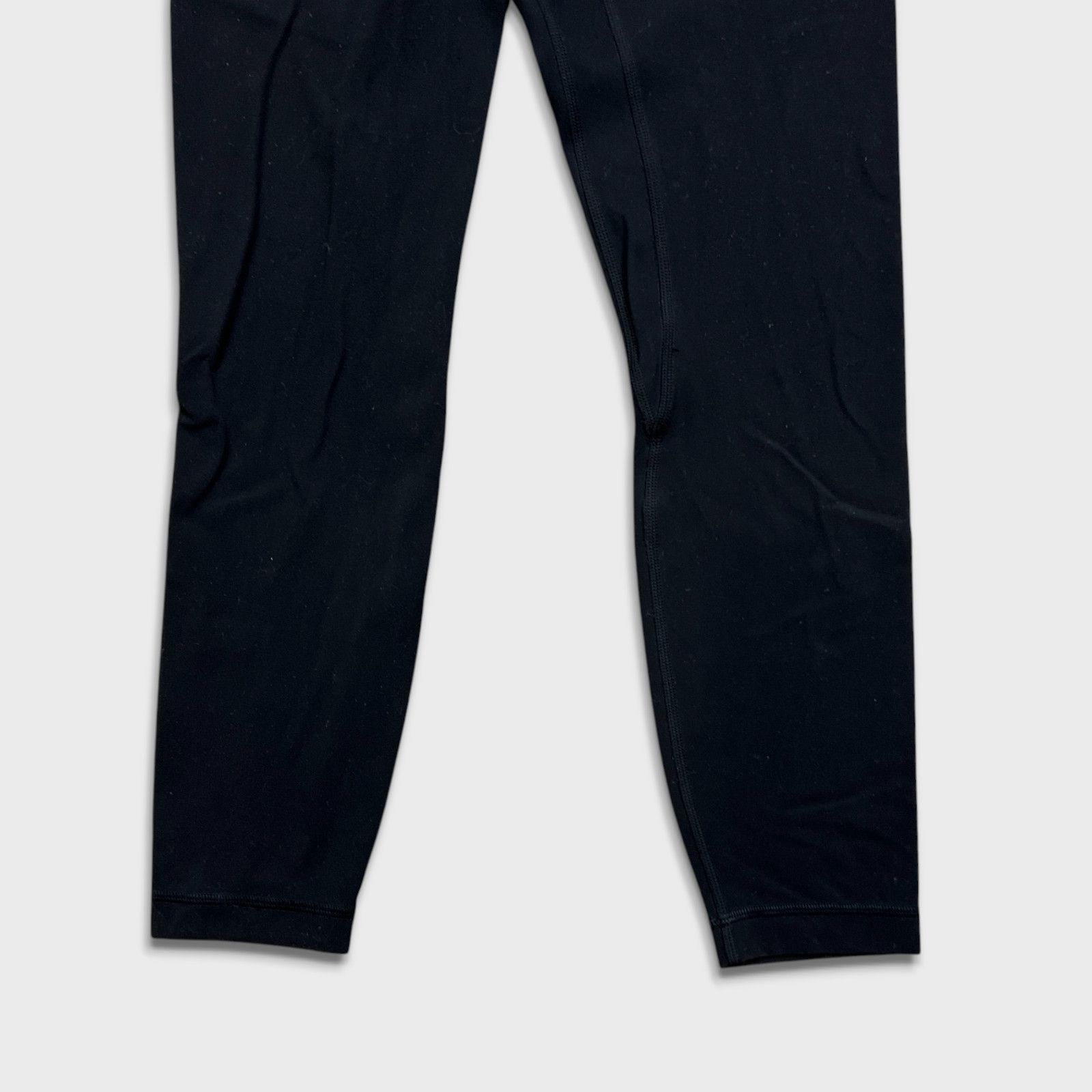 Lululemon Lululemon Align Pant II 25" Size 4 High Rise Yoga Leggings Size 27" / US 4 / IT 40 - 3 Thumbnail