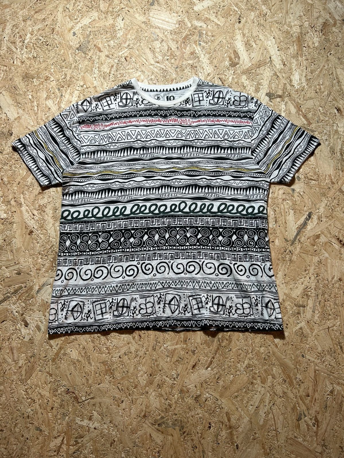 Gramicci Gramicci Geometric Tribal Pattern Tee Size US L / EU 52-54 / 3 - 1 Thumbnail
