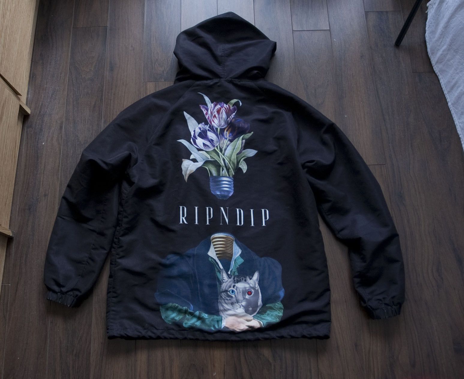 RIPNDIP RIPNDIP Light Jacket Snap Button Size L Black Cat Floral Size US L / EU 52-54 / 3 - 1 Thumbnail