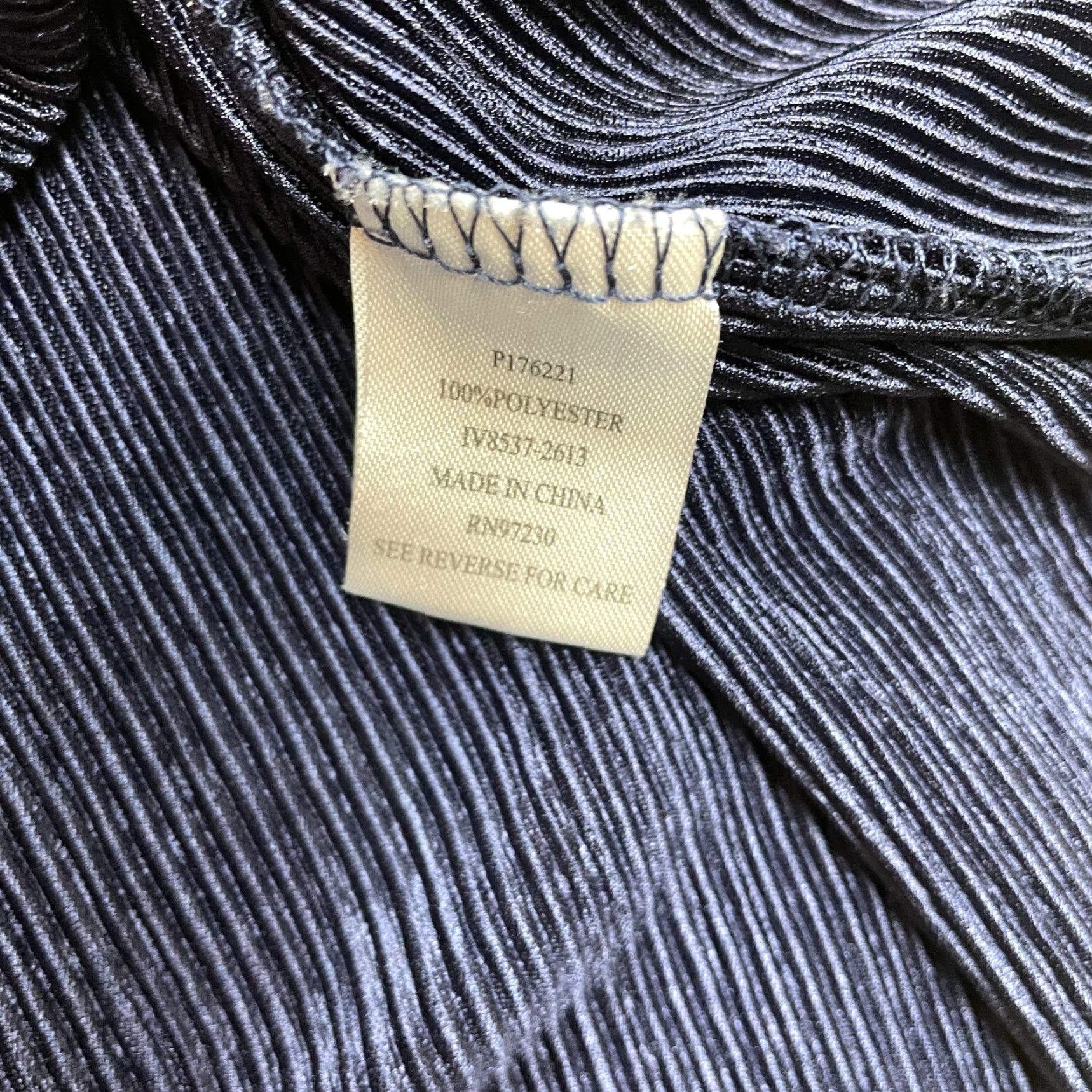 Vintage Absolutely Famous Blouse Womens L Blue Solid Ribbed Stretch Layered Sleeveless Round Neck Casual Shirt Size L / US 10 / IT 46 - 4 Thumbnail