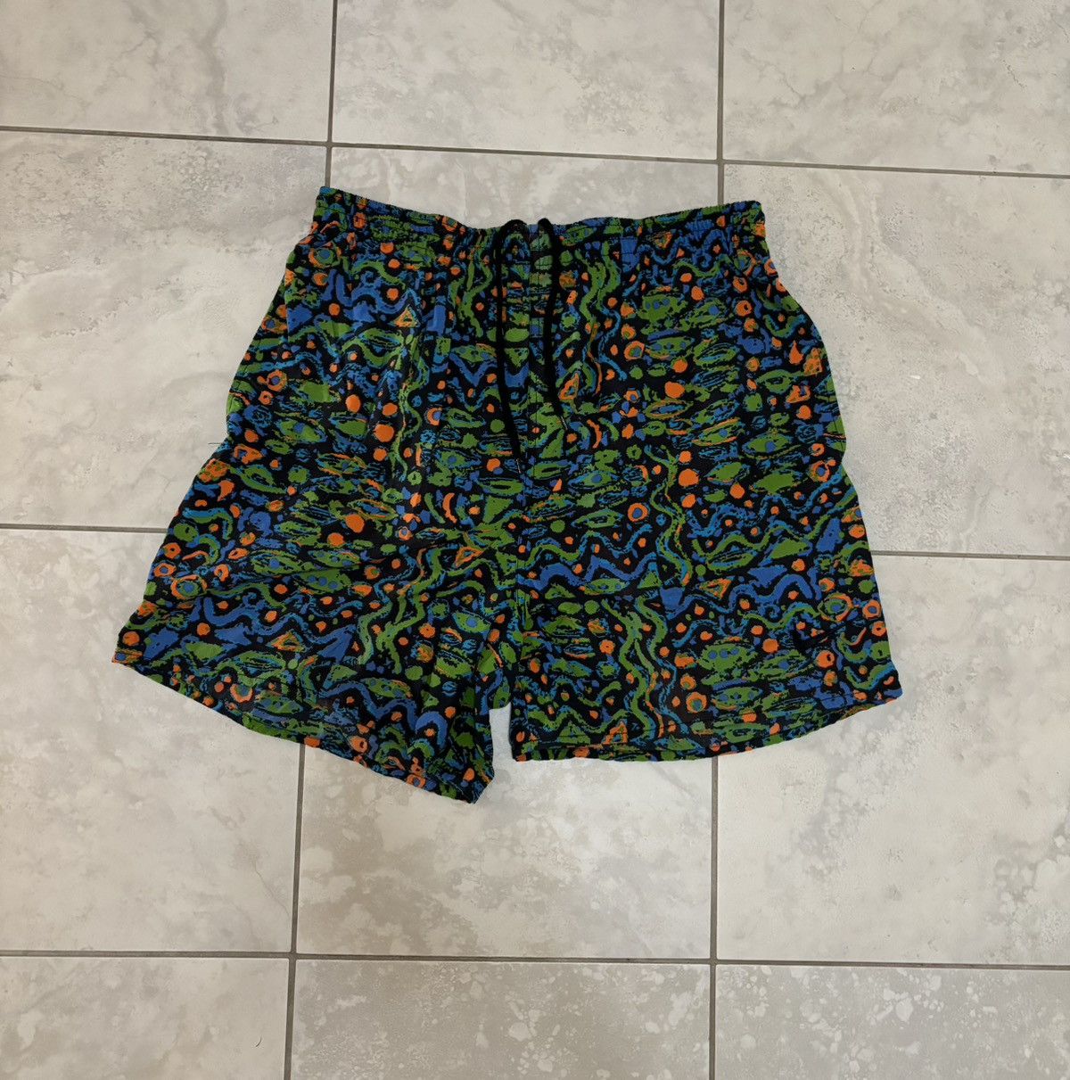 Rare Vintage 90s Nike Abstract Geometric Art Shorts green