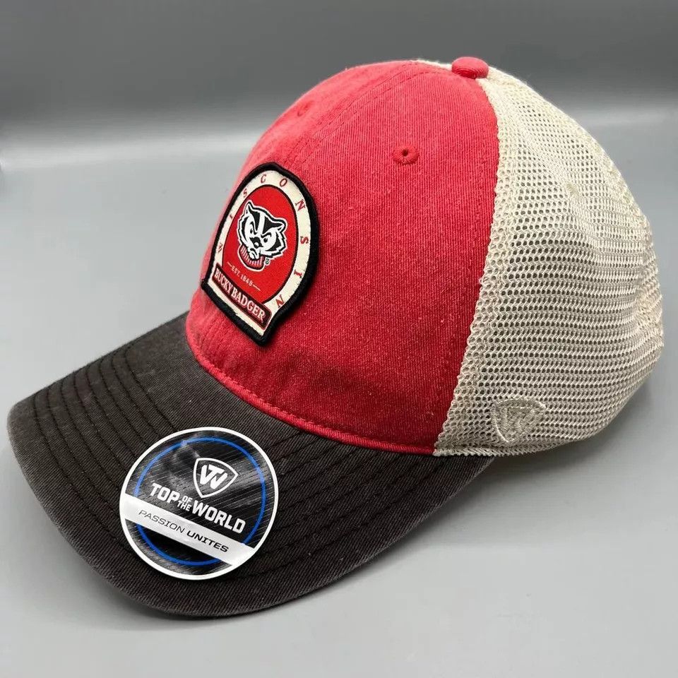 Top Of The World Wisconsin Badgers Trucker Hat Men Top of the World Snap Back Size ONE SIZE - 2 Thumbnail