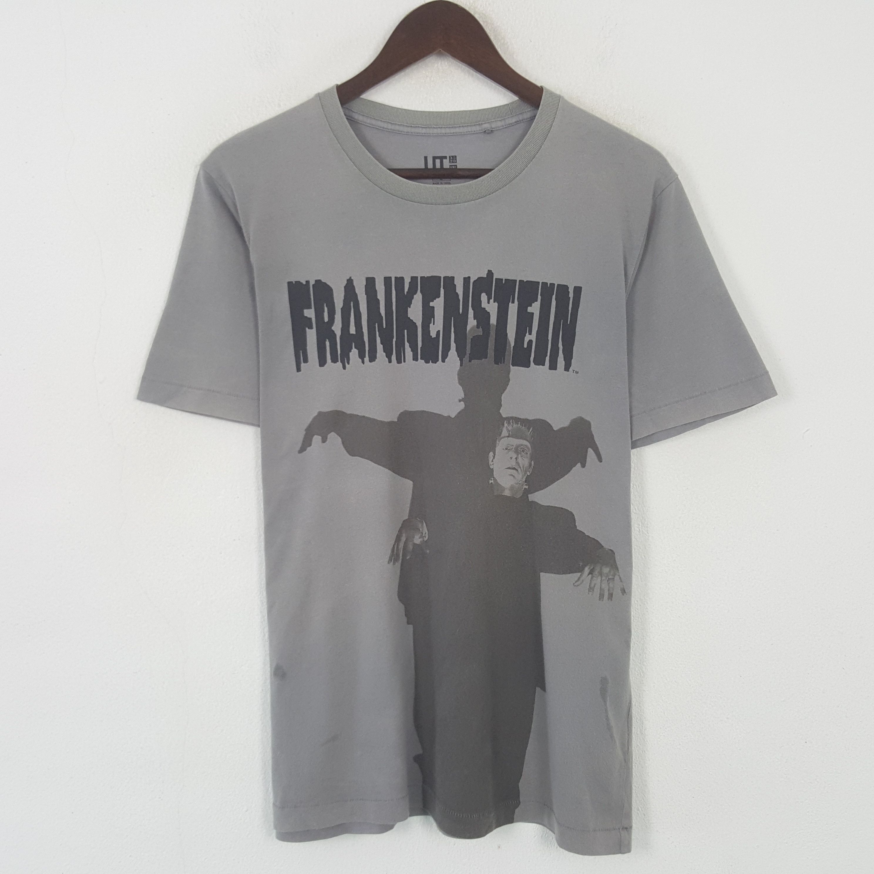 Other Vintage Frankenstein x Uniqlo Movie Tshirt Size US M / EU 48-50 / 2 - 1 Thumbnail