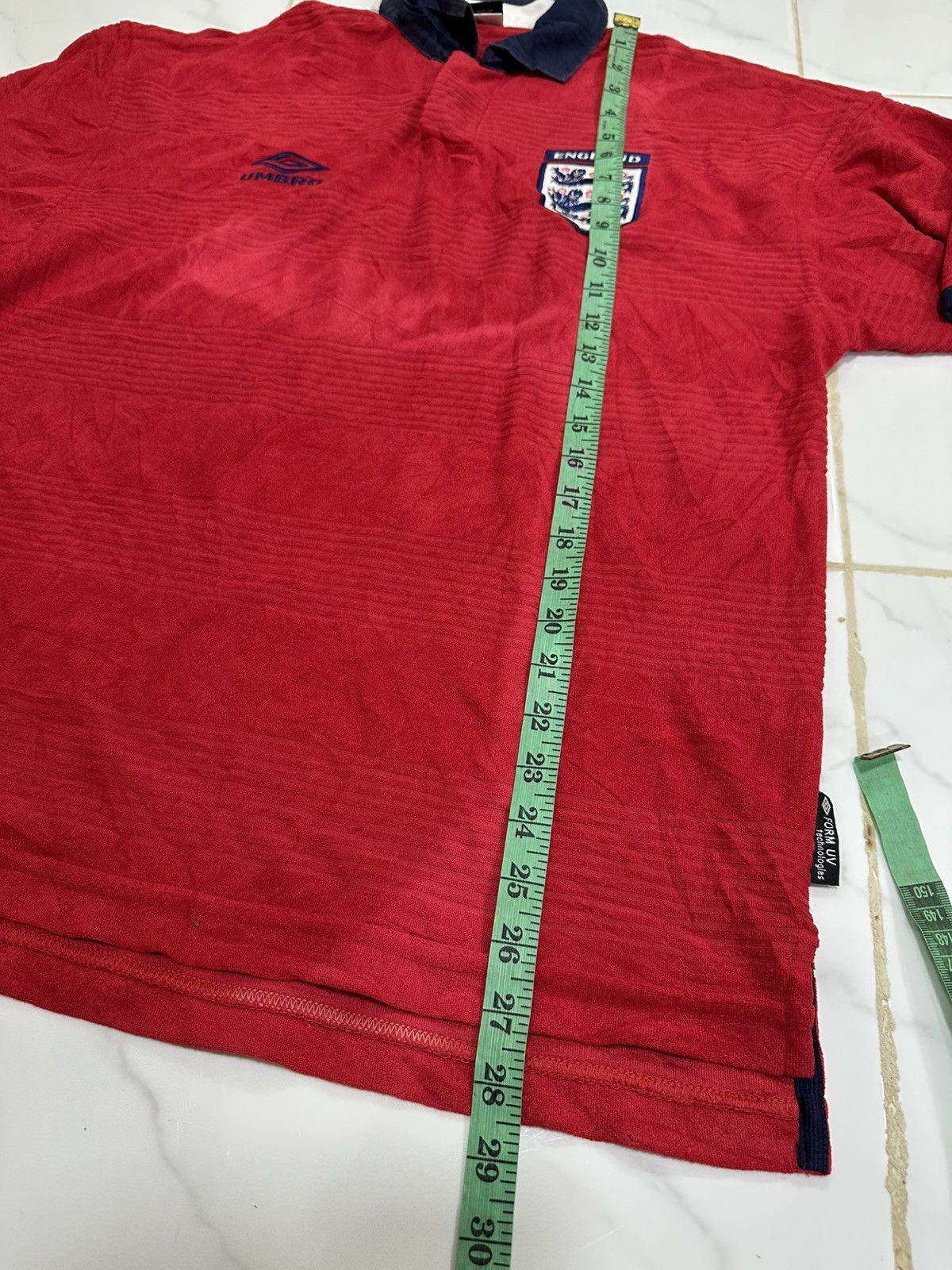Umbro Englan football national team shirt vintage 1999-2001 Size US M / EU 48-50 / 2 - 11 Thumbnail