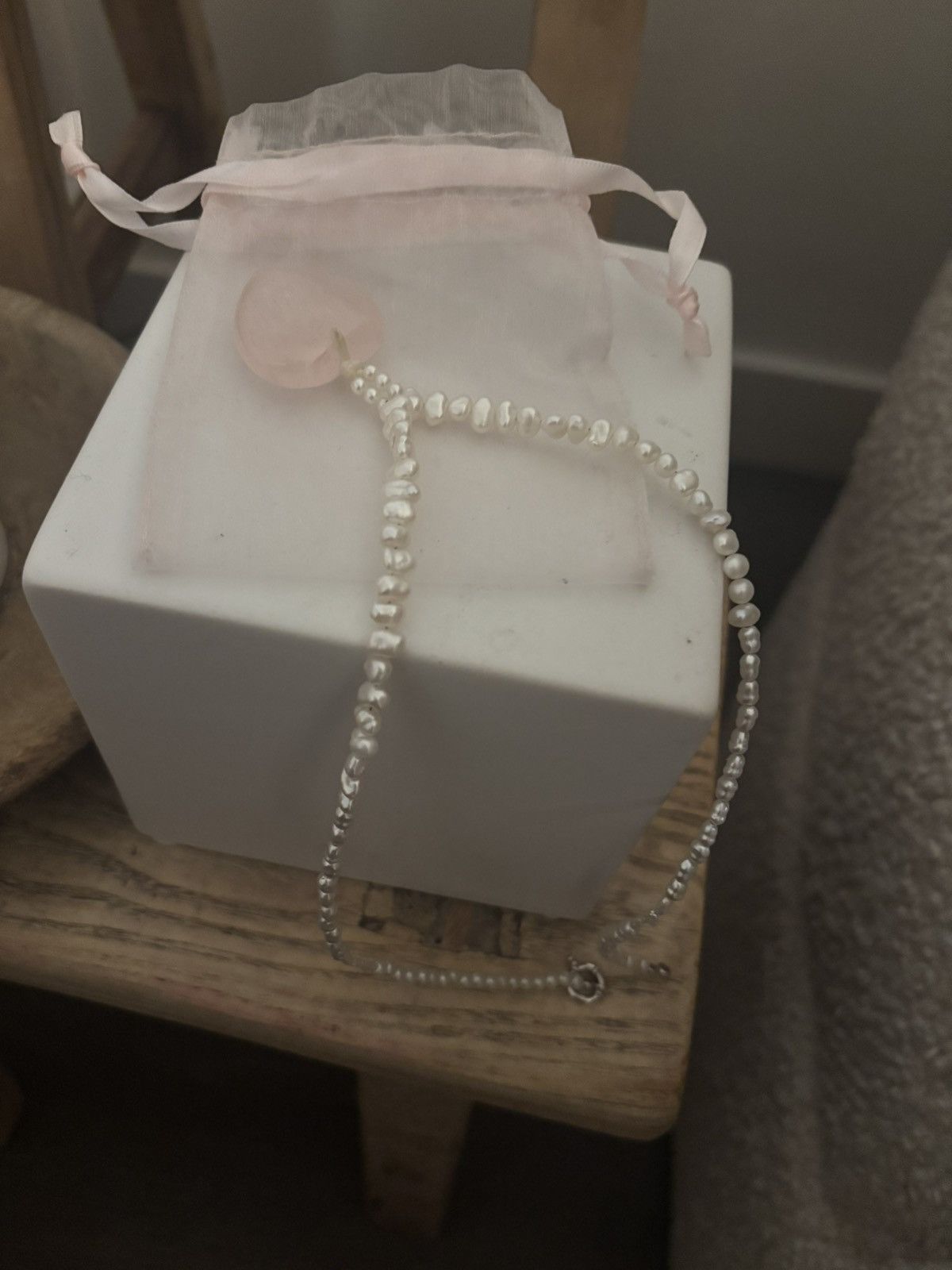 Vintage White Pearl Freshwater Pearl Pendant heart crystal Necklace Size ONE SIZE - 1 Thumbnail