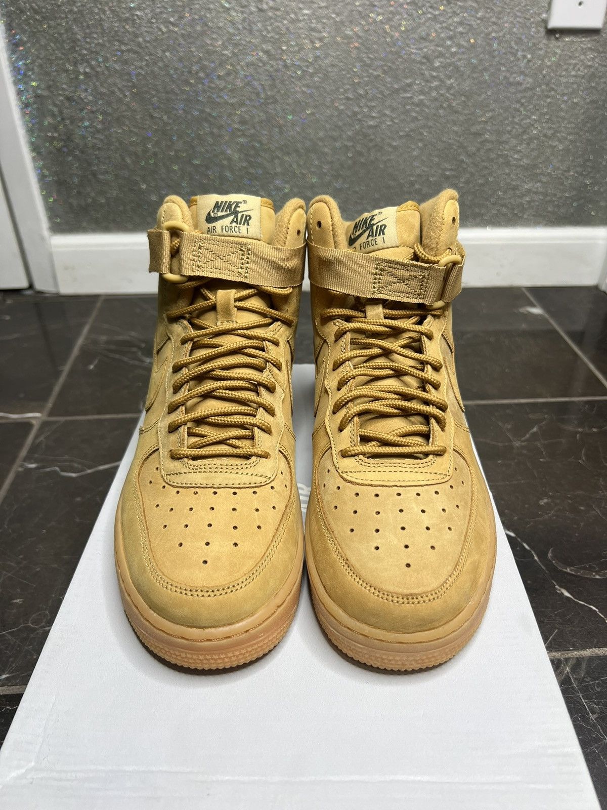 Nike Nike Air Force 1 Mid 07’ Flax High Top Size US 7 / EU 40 - 1 Thumbnail
