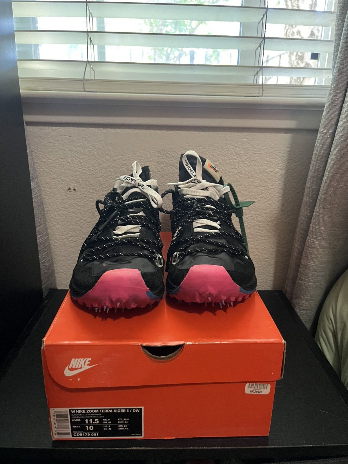 Nike × Off-White Nike x Off-White Zoom Terra Kiger 5 Black Size US 10 / EU 43 - 4 Thumbnail