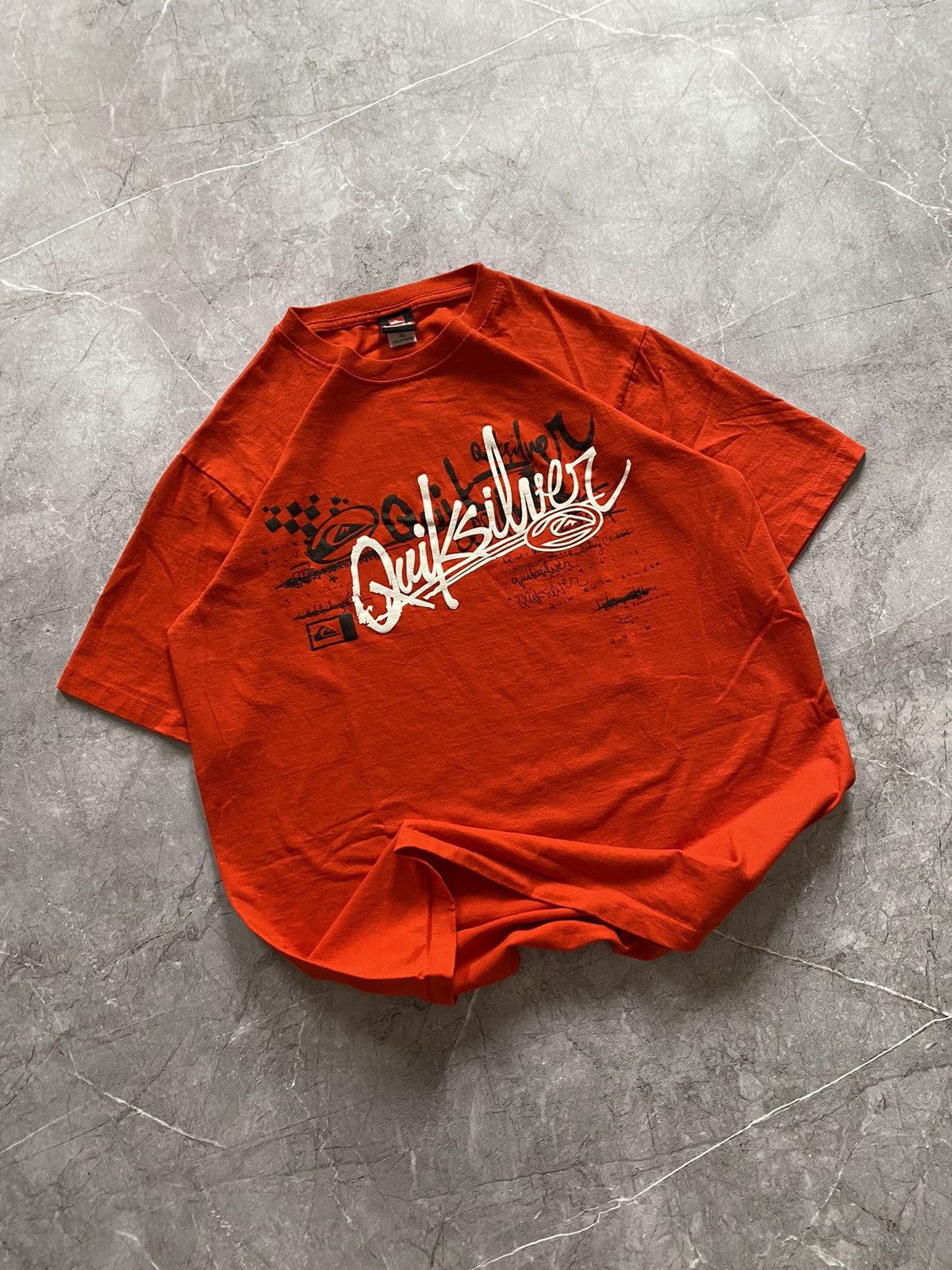 Quicksilver × Quiksilver × Vintage Rare 90s Quiksilver Big Logo Surf Style Y2K Orange T shirt Size US XL / EU 56 / 4 - 1 Thumbnail