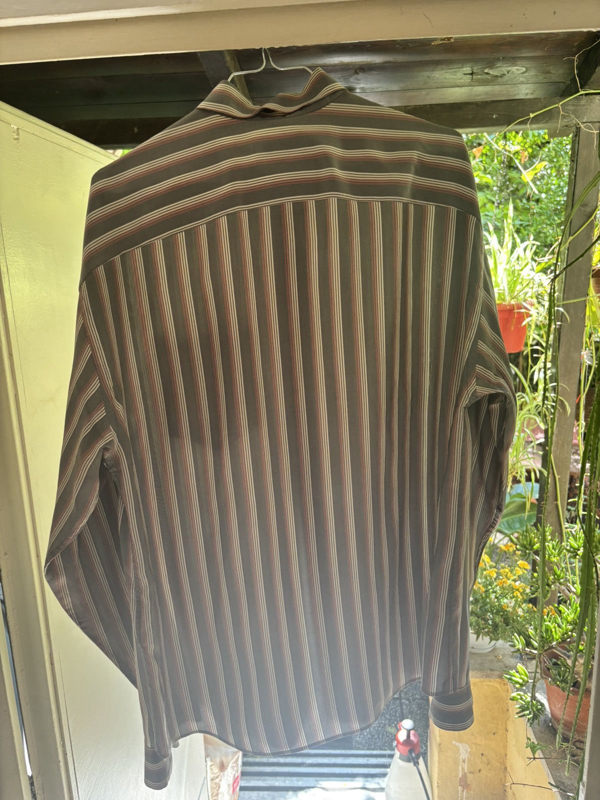 Prada Prada silk shirt grey with pink stripes Size US M / EU 48-50 / 2 - 2 Thumbnail