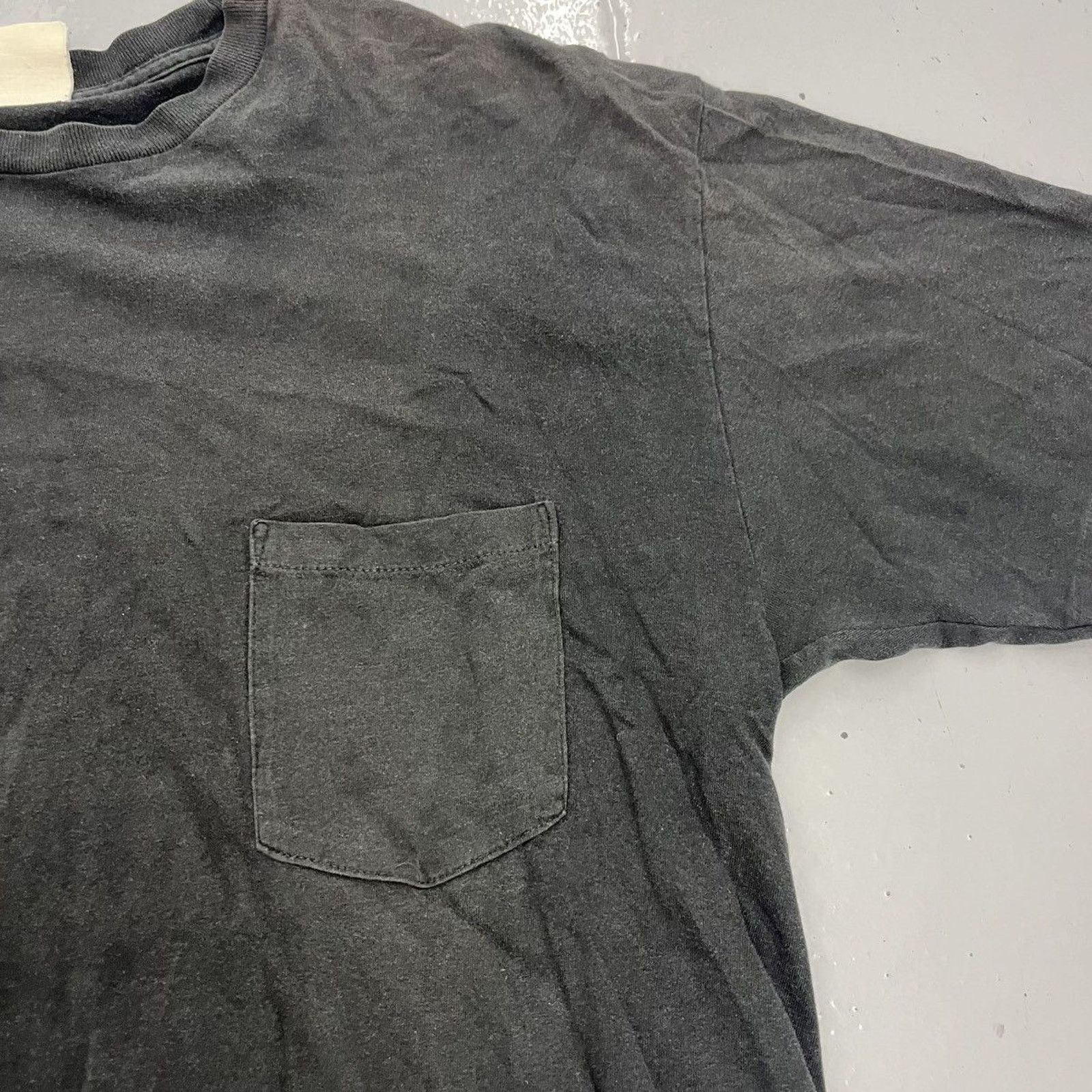Other Vintage 90s Black Blank Cotton Pocket T-Shirt Size US XL / EU 56 / 4 - 2 Thumbnail