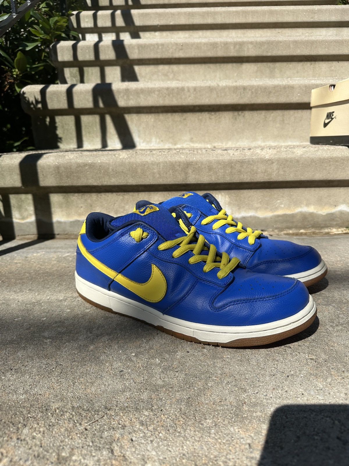 Nike Nike Dunk Low Pro SB Boca Junior Jr Size US 13 / EU 46 - 2 Thumbnail