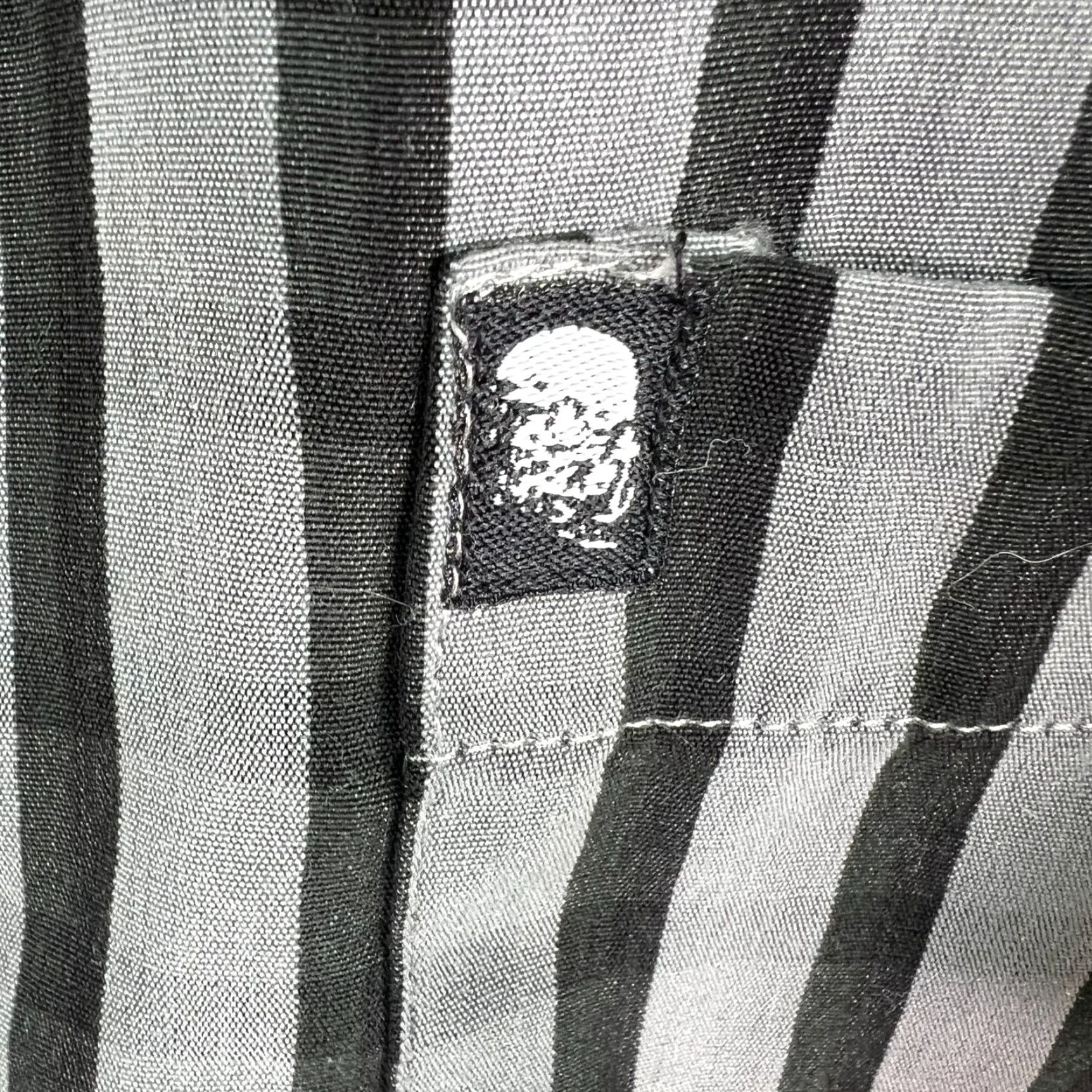 CO Drill Clothing Co Striped Short Sleeve Button-Up Shirt Mens 2XL Gray Shirt Casual 90s Beach Classic Athletic Fit Pockets Embroidered Button-Up Size US XXL / EU 58 / 5 - 4 Thumbnail