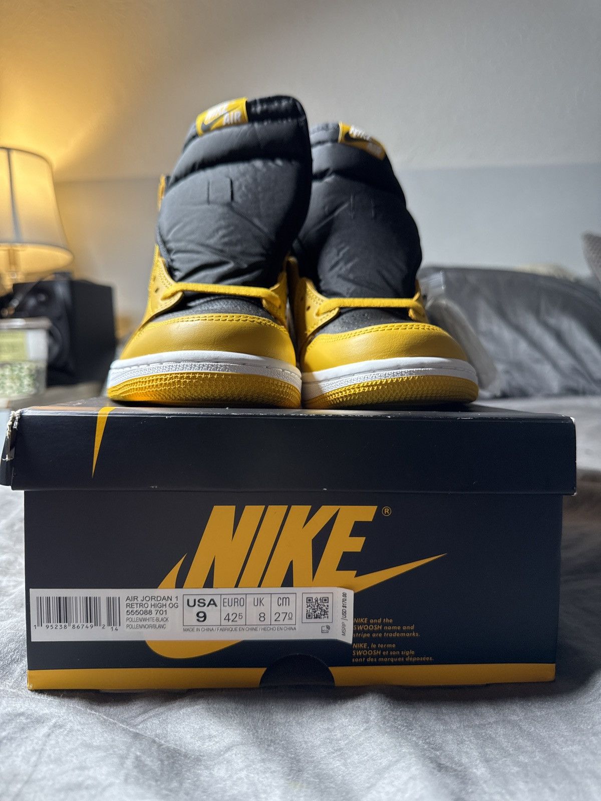 Nike Air Jordan 1 Pollen Size US 9 / EU 42 - 4 Thumbnail