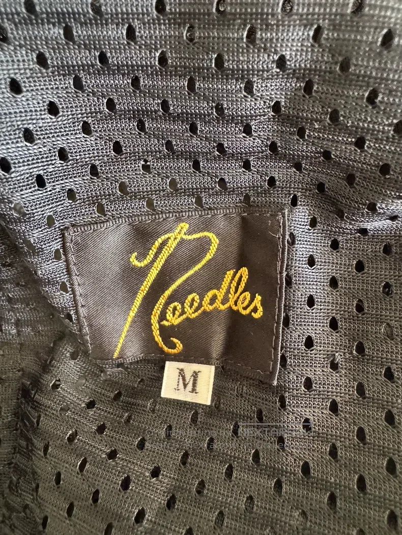 Needles Needles size M Limited note butterfly embroidery Size US 34 / EU 50 - 3 Thumbnail