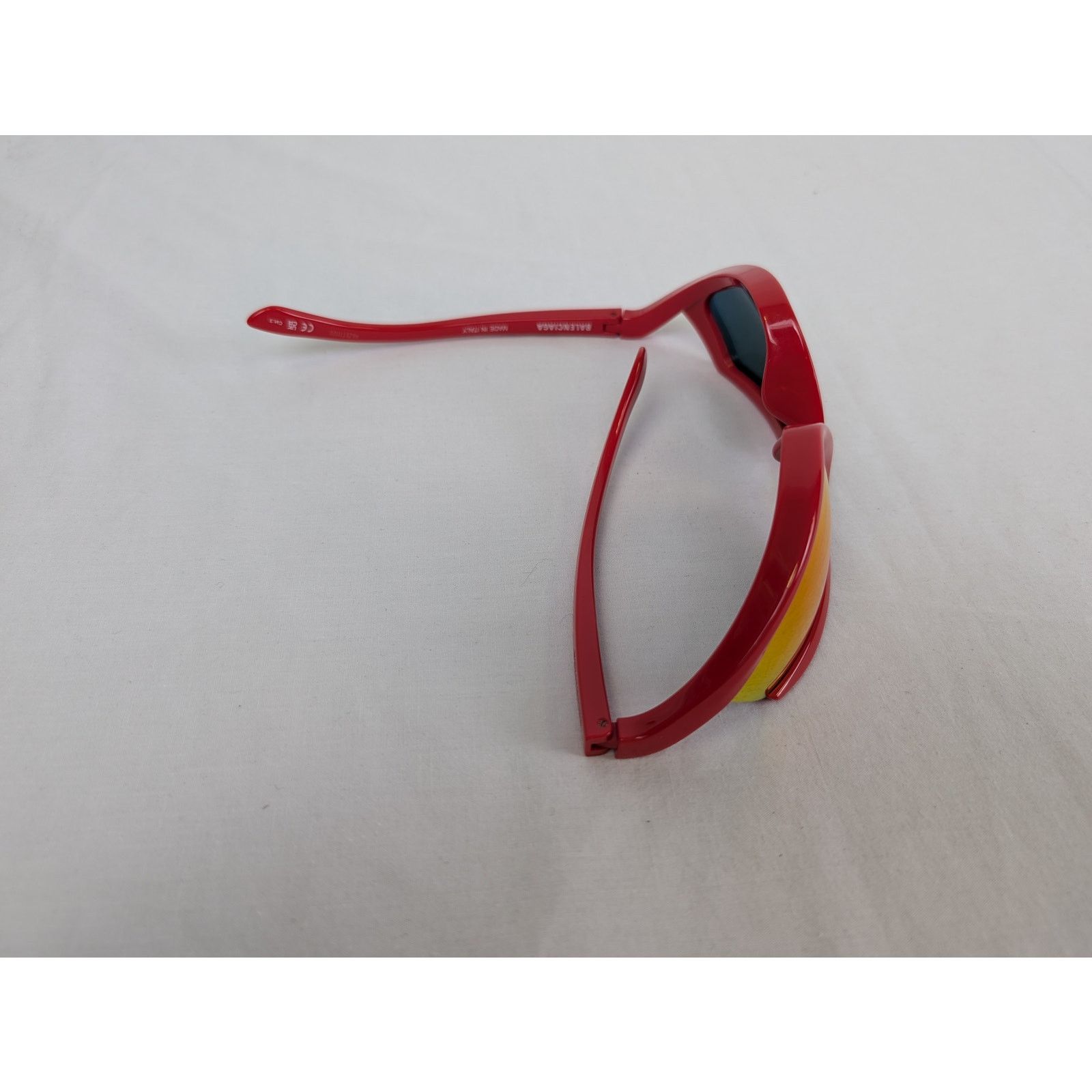Balenciaga o1rshd1 Size: OS / Red Frame Sunglasses in Multicolor Size ONE SIZE - 8 Thumbnail