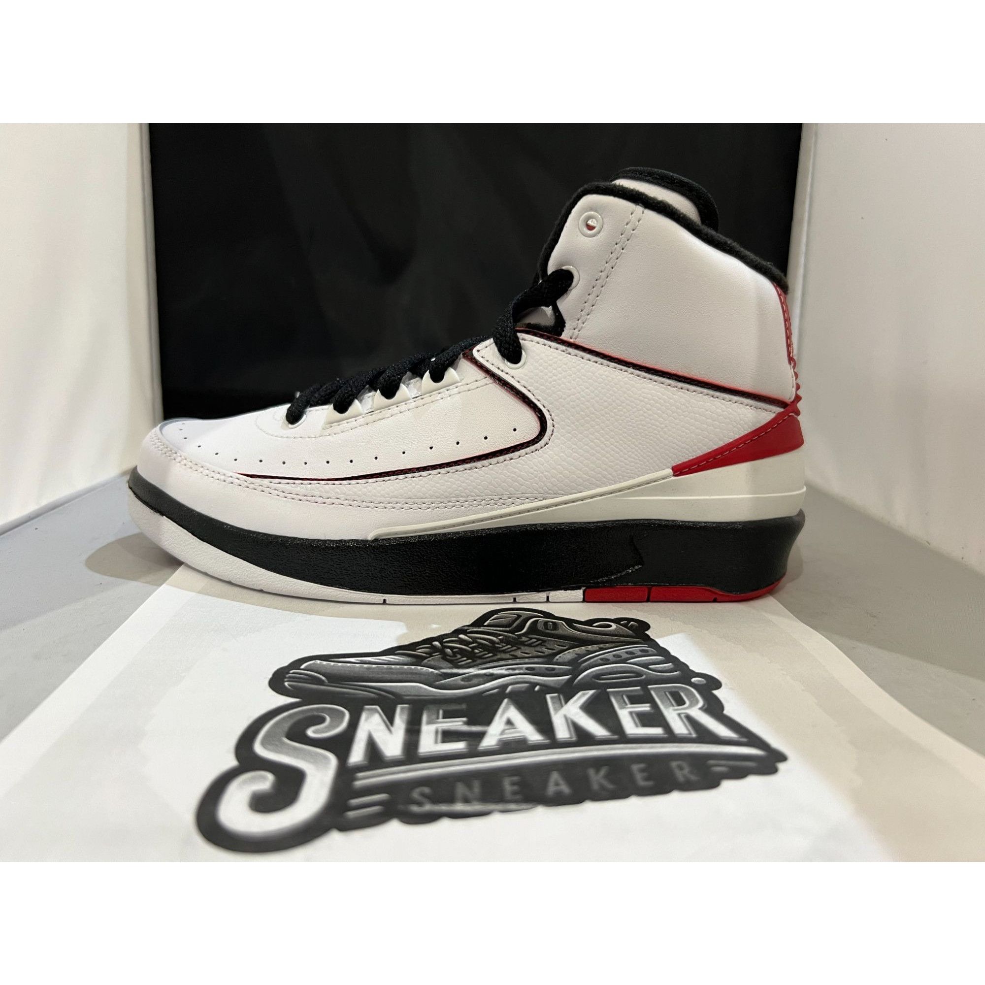 image of Jordan Brand 2 Retro (Gs) - 395718 101 Youth Size 6 Like New Shoes in White/Varsity Red Black, Men'