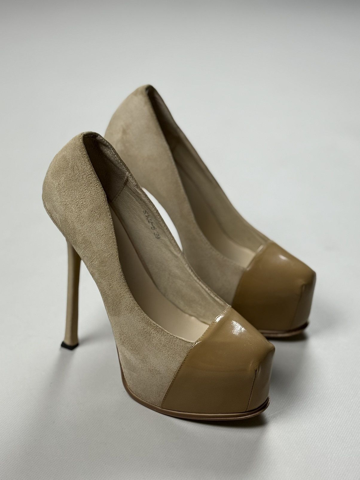 Yves Saint Laurent YSL Yves Saint Lauren Tribute Two Cap Toe Pump Heels Shoes Size US 9 / IT 39 - 2 Thumbnail