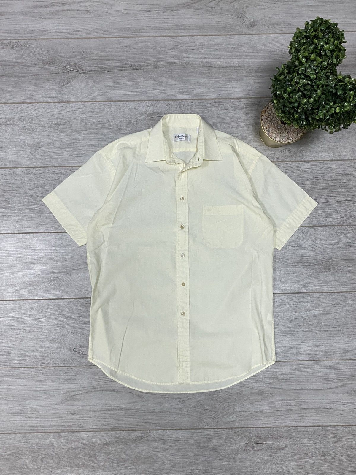 Yves Saint Laurent Yves Saint Laurent pocket shirt buttons YSL Size US L / EU 52-54 / 3 - 2 Thumbnail