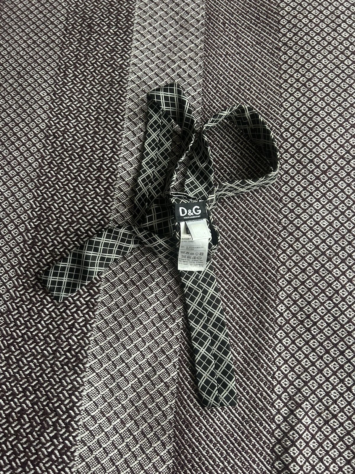Dolce & Gabbana Dolce & Gabbana Black Silk Tie Geometric Luxury Italy Rare Size ONE SIZE - 6 Thumbnail