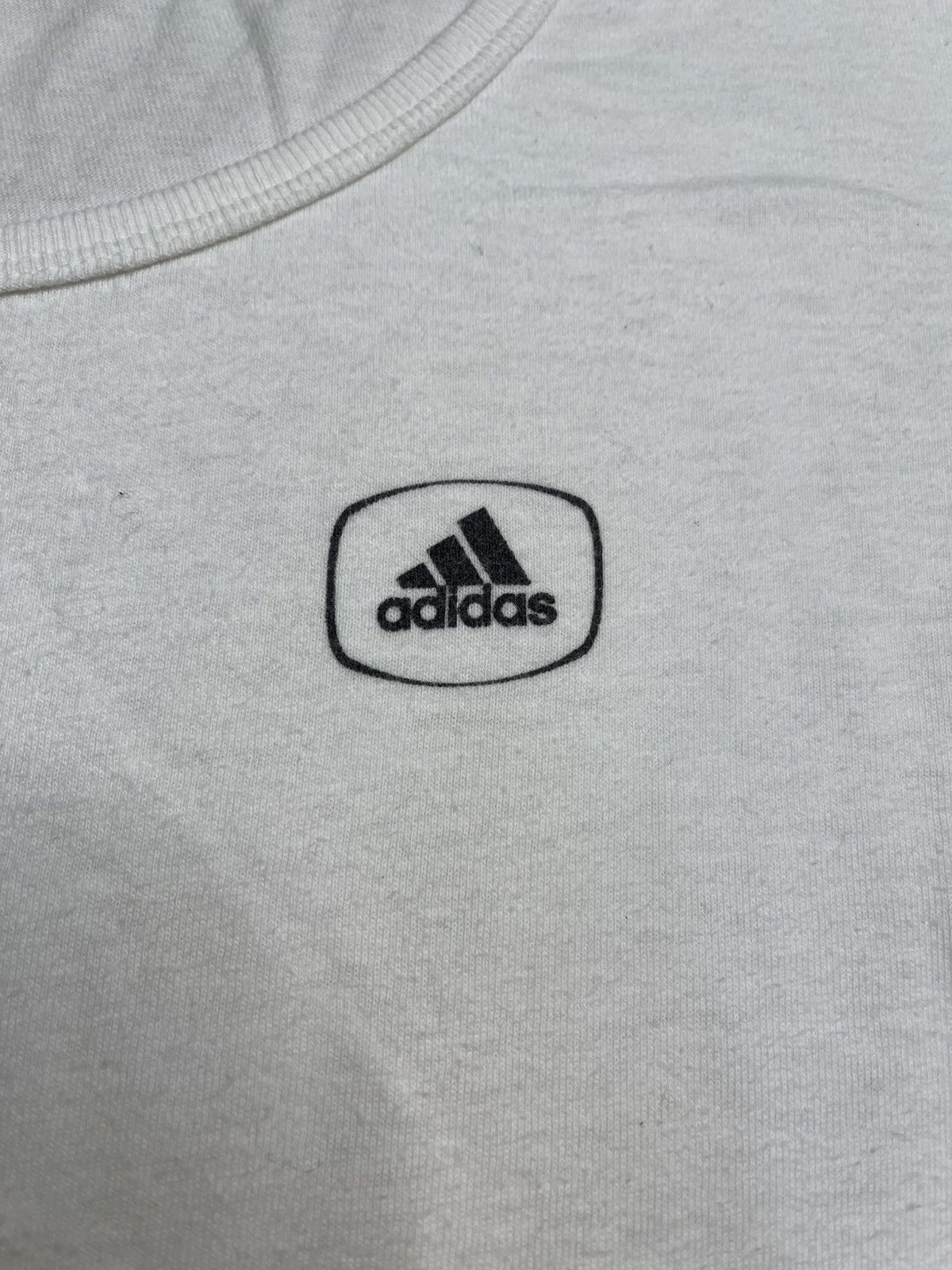 Adidas Vintage 90s Adidas White Long Sleeve Logo T Shirt Women’s M Size M / US 6-8 / IT 42-44 - 2 Thumbnail