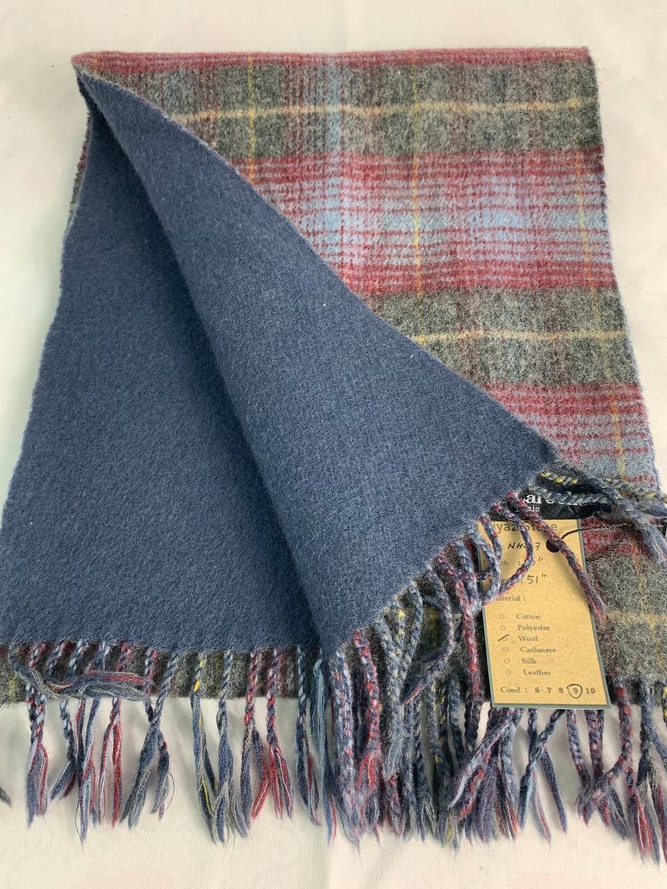 Guy Laroche Guy Laroche Scarf / Muffler / Neckwear Size ONE SIZE - 5 Thumbnail