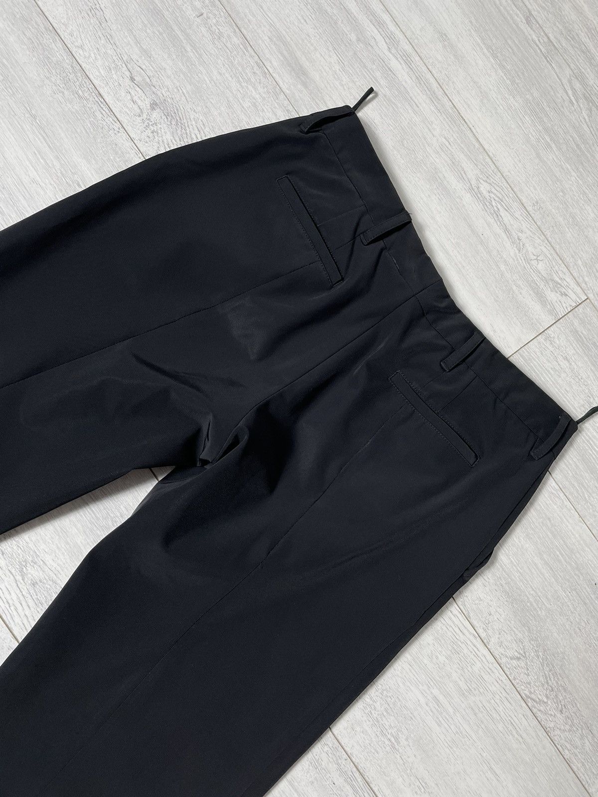 Prada Prada nylon casual pants Old money style Size US 32 / EU 48 - 13 Thumbnail