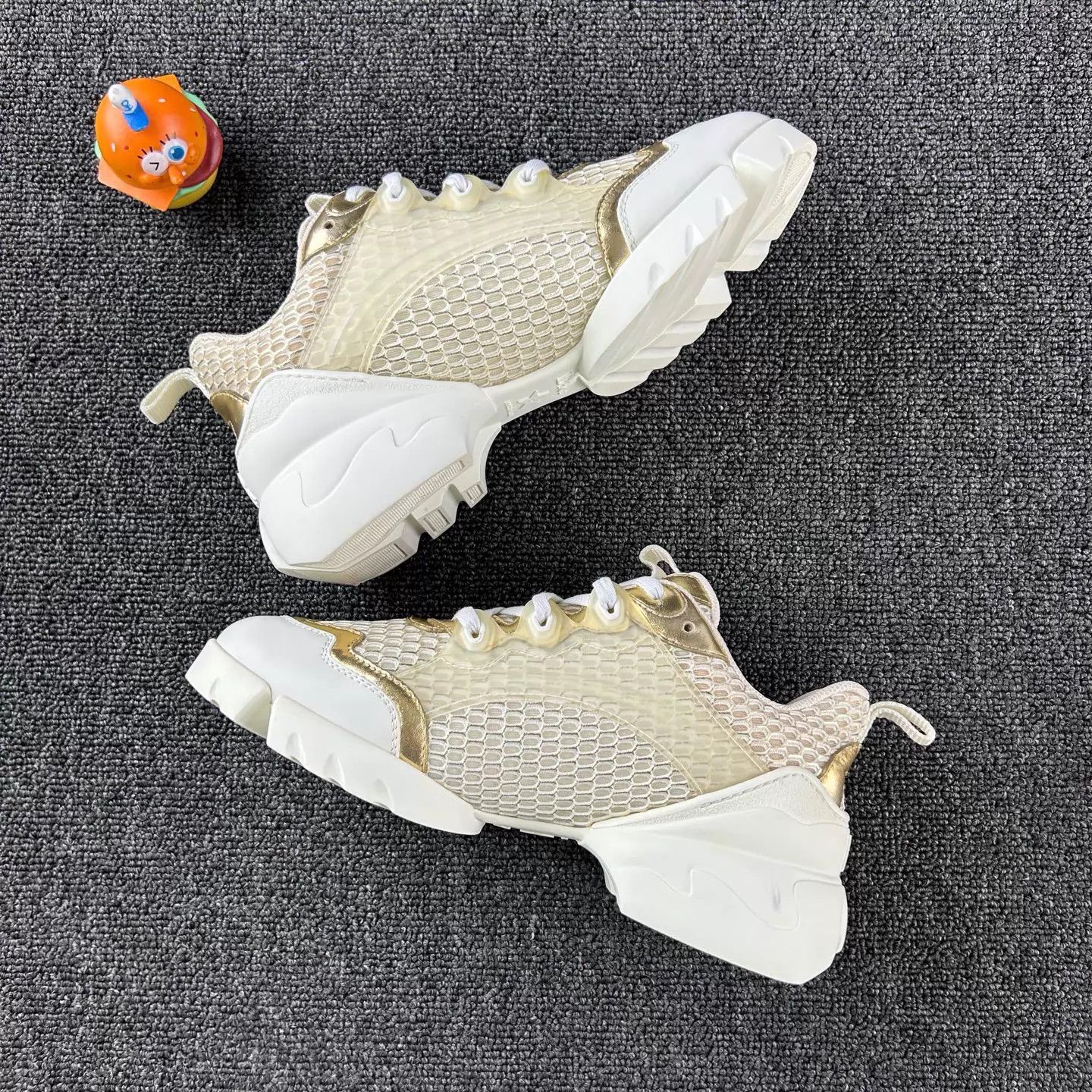 Dior Dior gold dad sneakers women's 37.5 Size US 7 / IT 37 - 3 Thumbnail