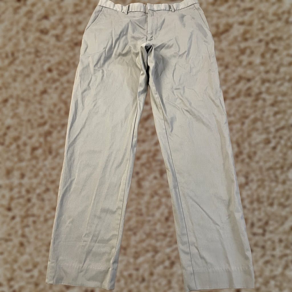 Gap VINTAGE Gap Chino Pants Mens Adult 31 x 28 Beige Hook Zipper Button Outdoors 90s Y2K Chino Pants Mens Size US 31 - 1 Thumbnail