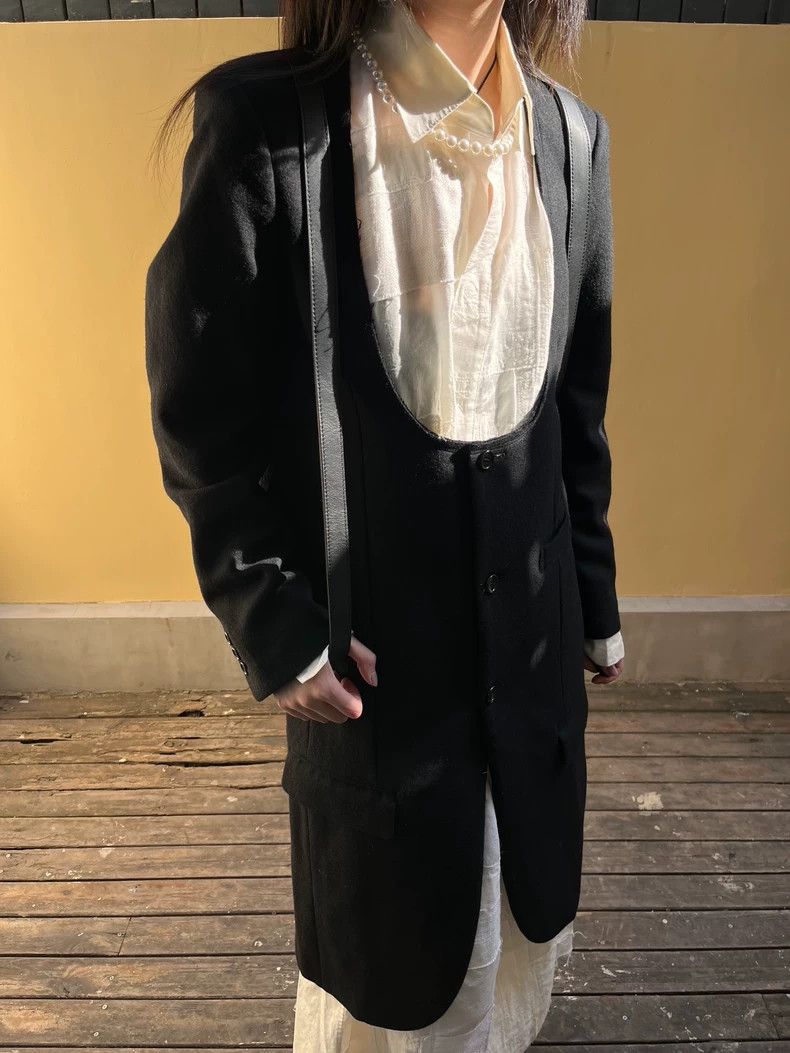 Comme des Garcons Comme Des Garcons Coat with special neckline Size M / US 6-8 / IT 42-44 - 3 Thumbnail