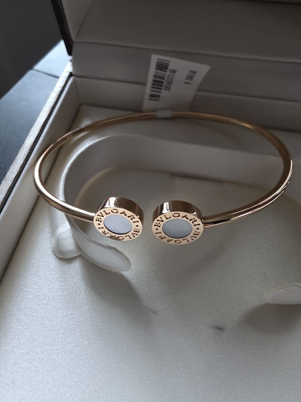 Bvlgari Bvlgari 18 kt rose gold bracelet with mother of pearl cuff Size ONE SIZE - 3 Thumbnail