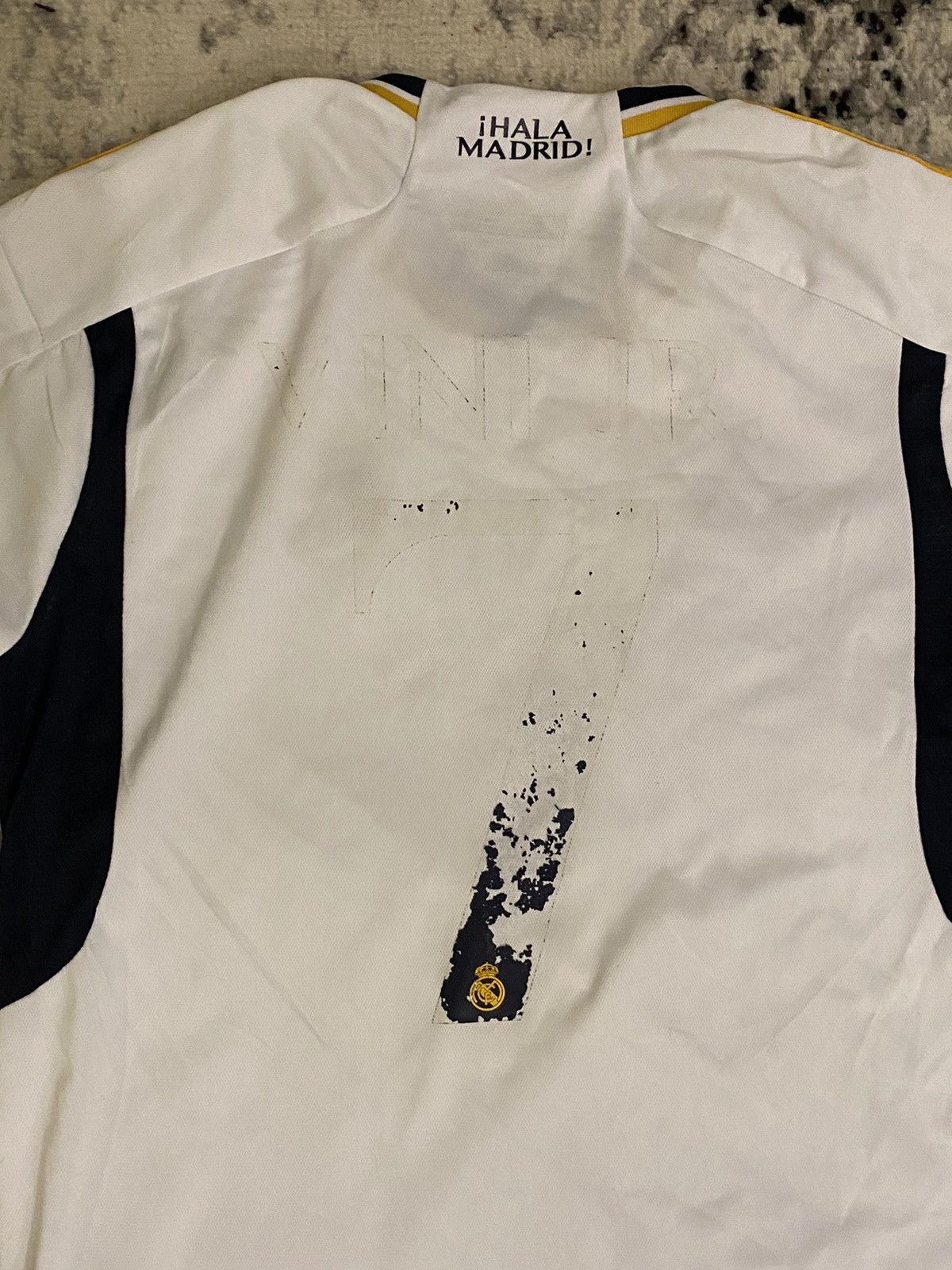 Adidas Real Madrid Vinicius Jr Adidas Jersey 7 White Home Kit S Size US S / EU 44-46 / 1 - 8 Thumbnail